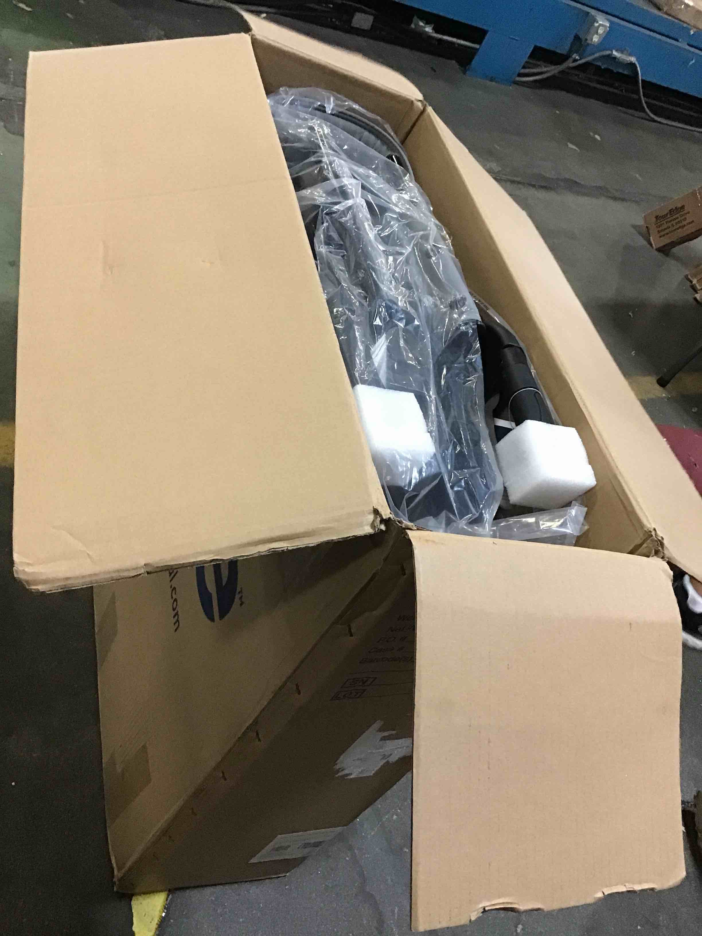https://s3.amazonaws.com/lotting-images-prod/bidfta/ORG5396005_1689336711119.jpeg