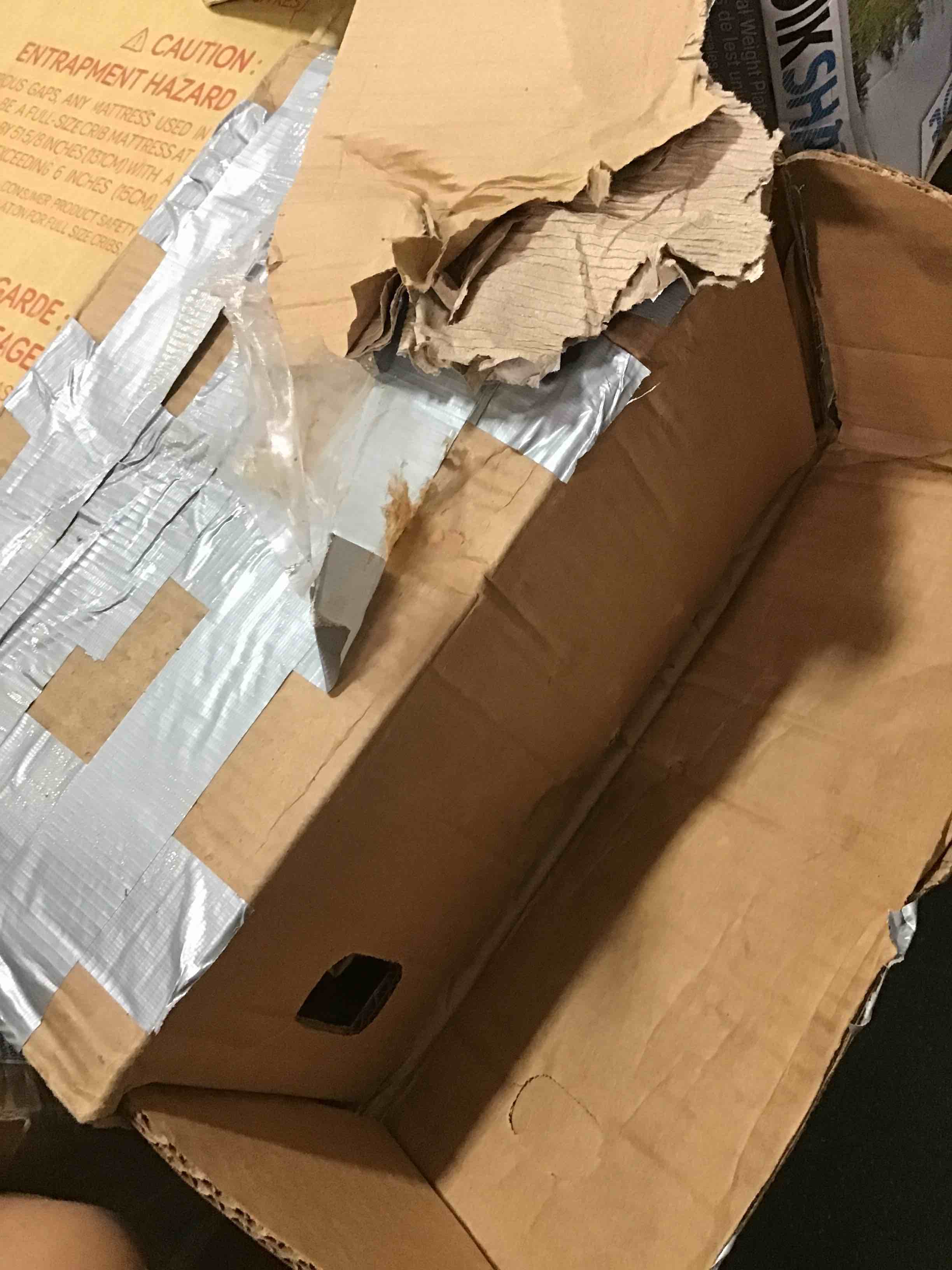 https://s3.amazonaws.com/lotting-images-prod/bidfta/ORG5396155_1689360459971.jpeg