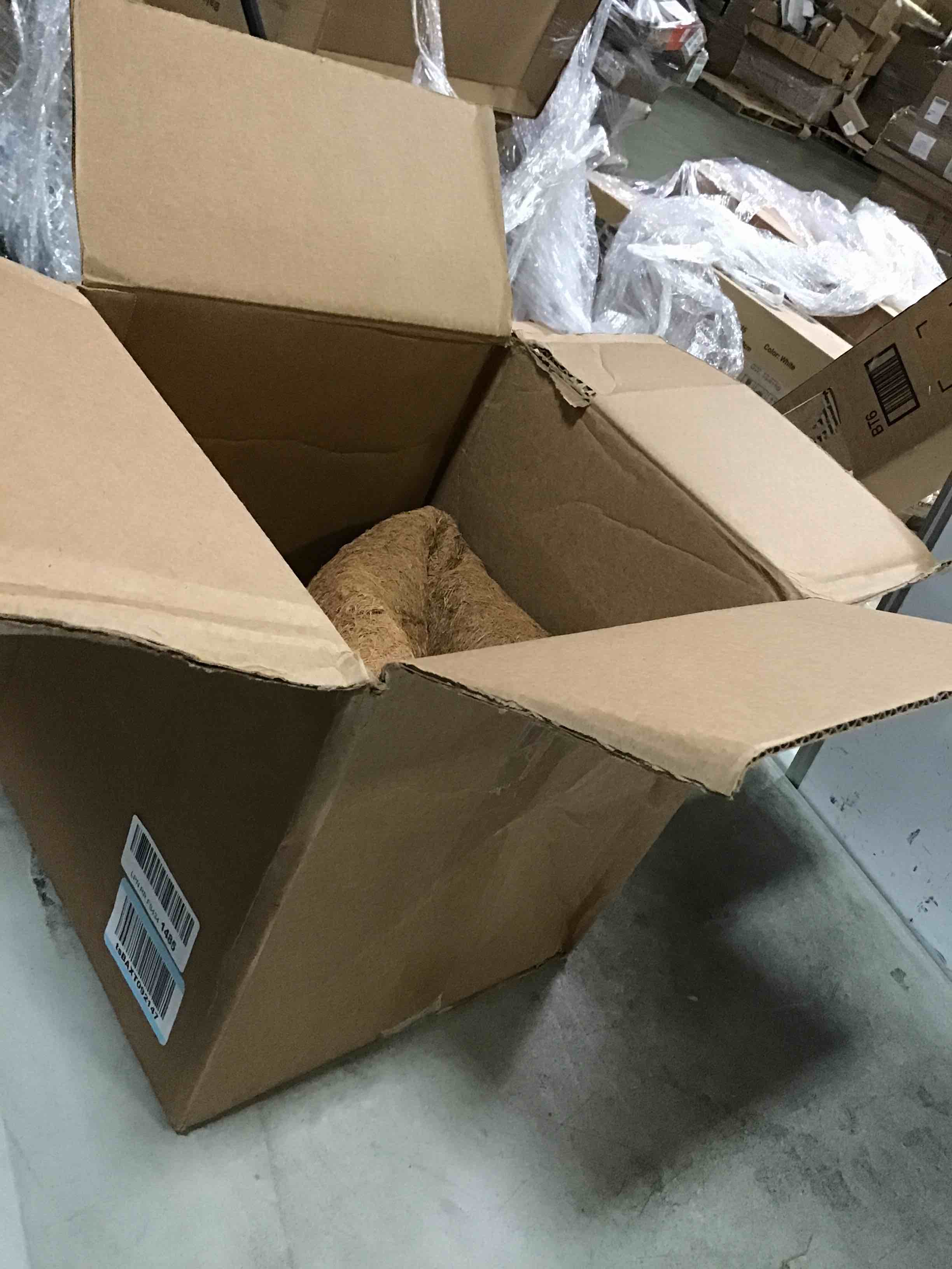 https://s3.amazonaws.com/lotting-images-prod/bidfta/ORG5396167_1689363524303.jpeg