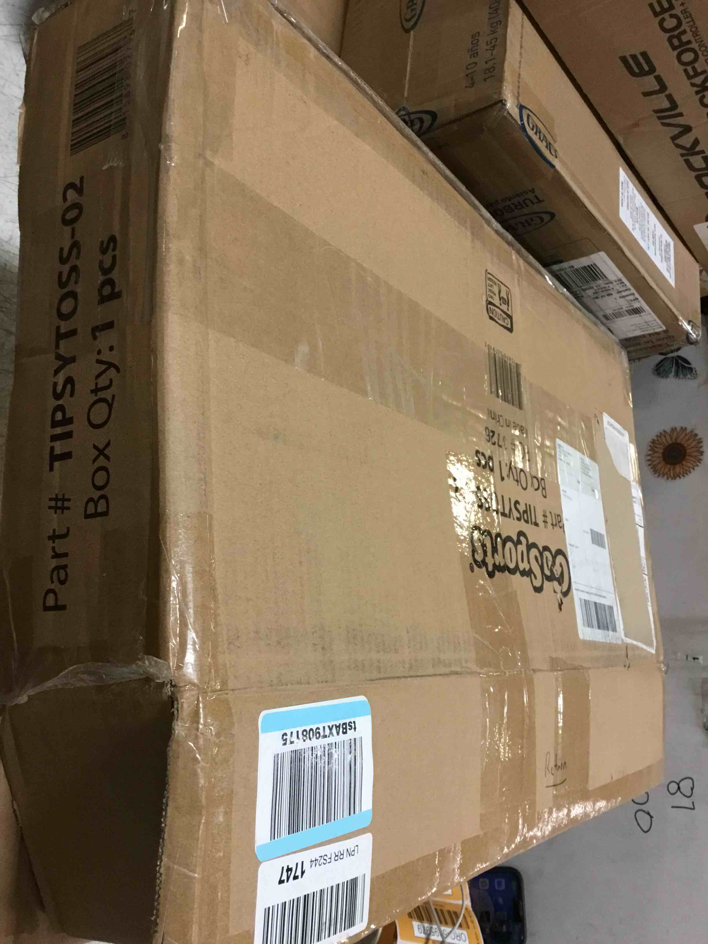 https://s3.amazonaws.com/lotting-images-prod/bidfta/ORG5396279_1689607474776.jpeg