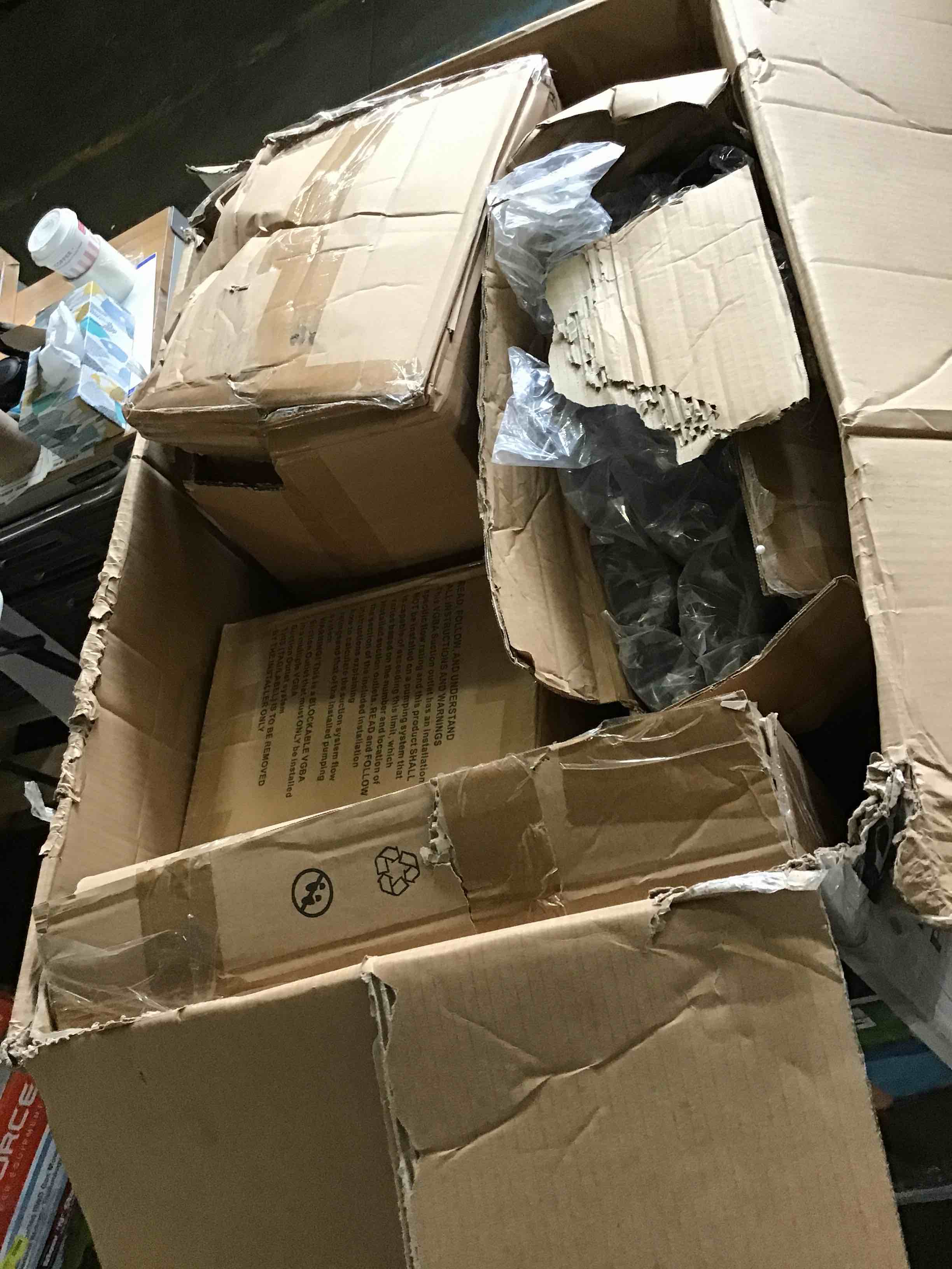 https://s3.amazonaws.com/lotting-images-prod/bidfta/ORG5402716_1690291628580.jpeg