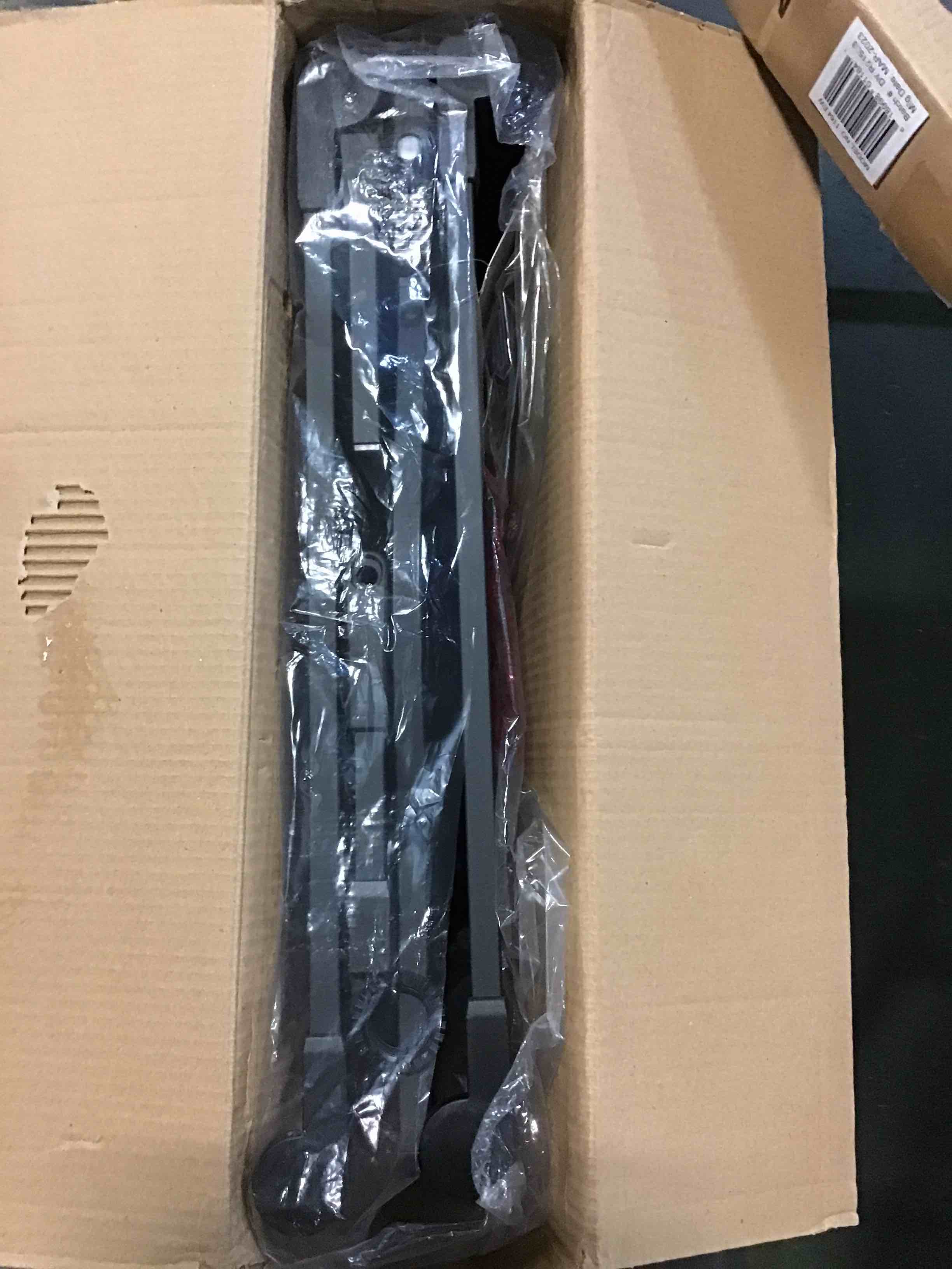 https://s3.amazonaws.com/lotting-images-prod/bidfta/ORG5420342_1691148615987.jpeg
