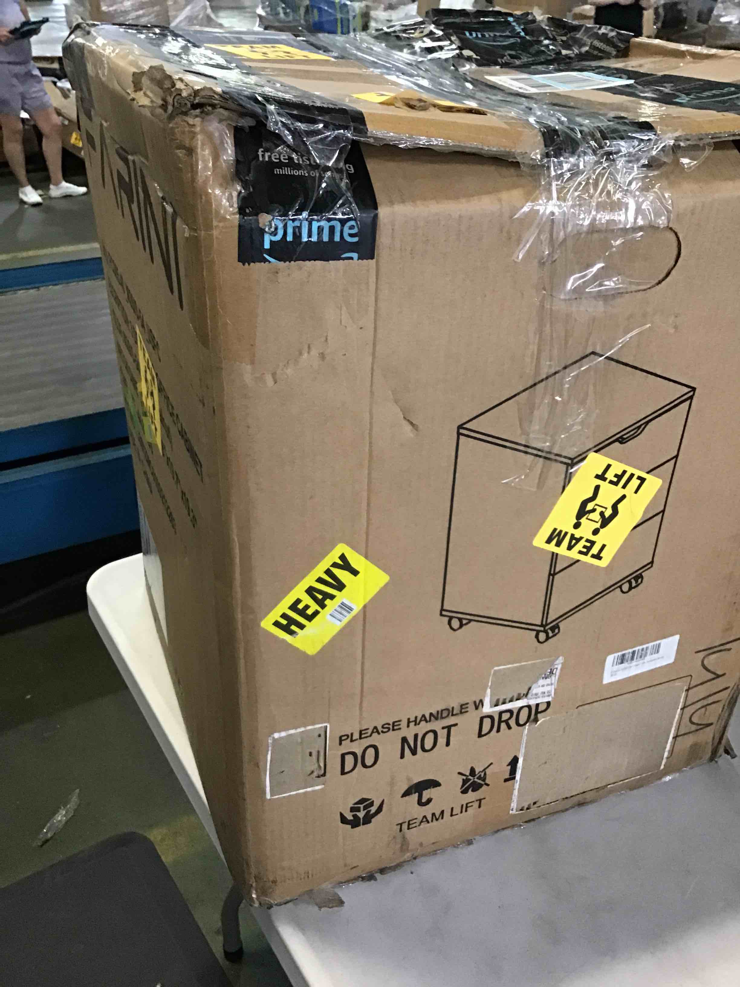 https://s3.amazonaws.com/lotting-images-prod/bidfta/ORG5420428_1691169615323.jpeg