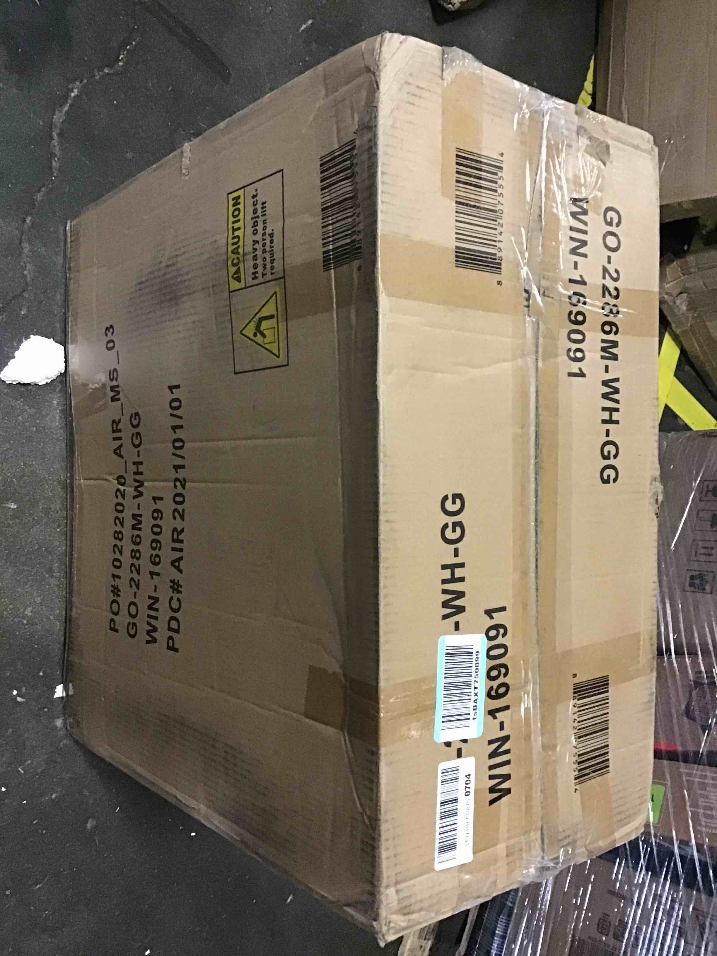 https://s3.amazonaws.com/lotting-images-prod/bidfta/ORG5421427_1692034626199.jpeg