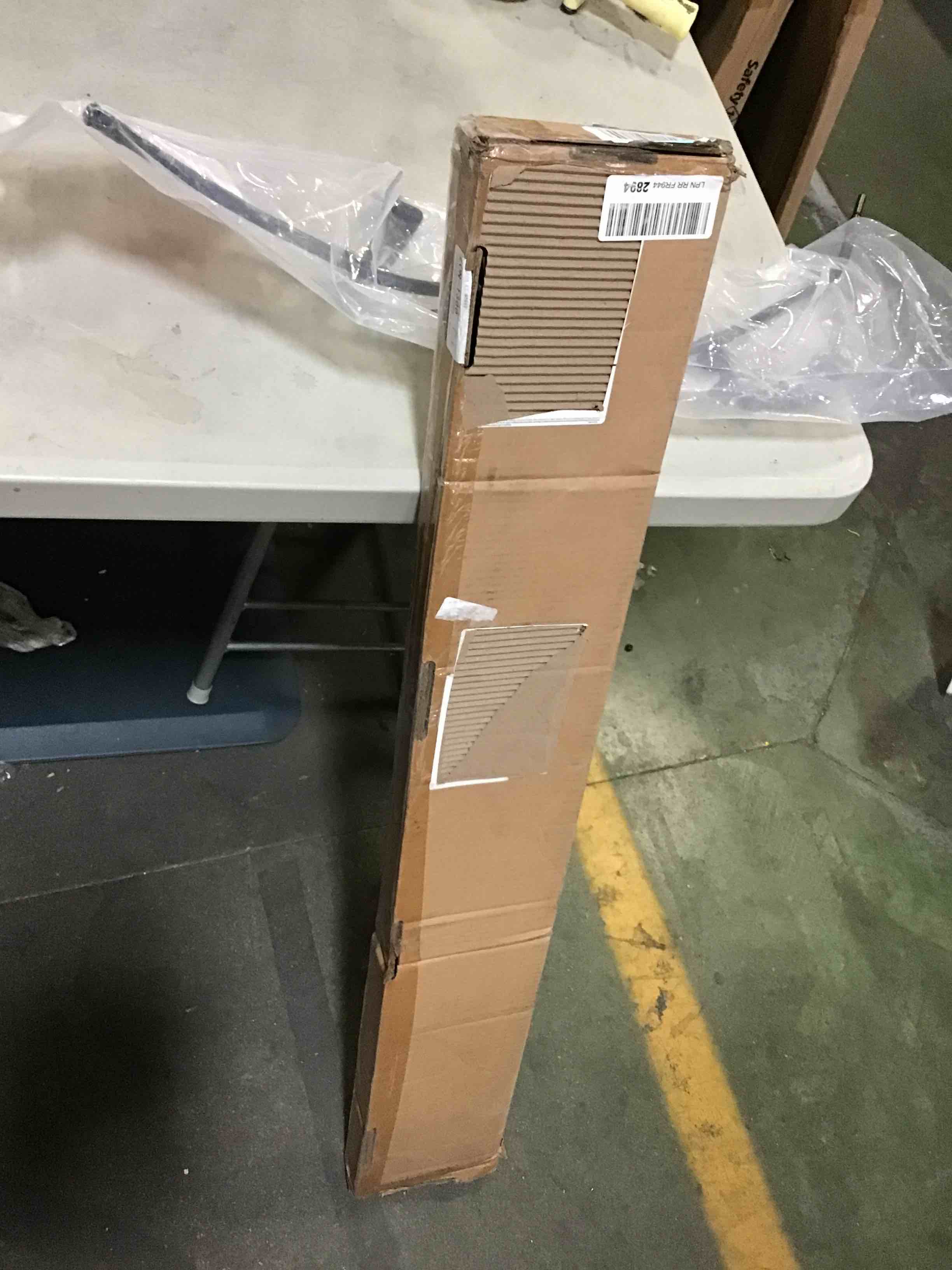 https://s3.amazonaws.com/lotting-images-prod/bidfta/ORG5421678_1691498239937.jpeg
