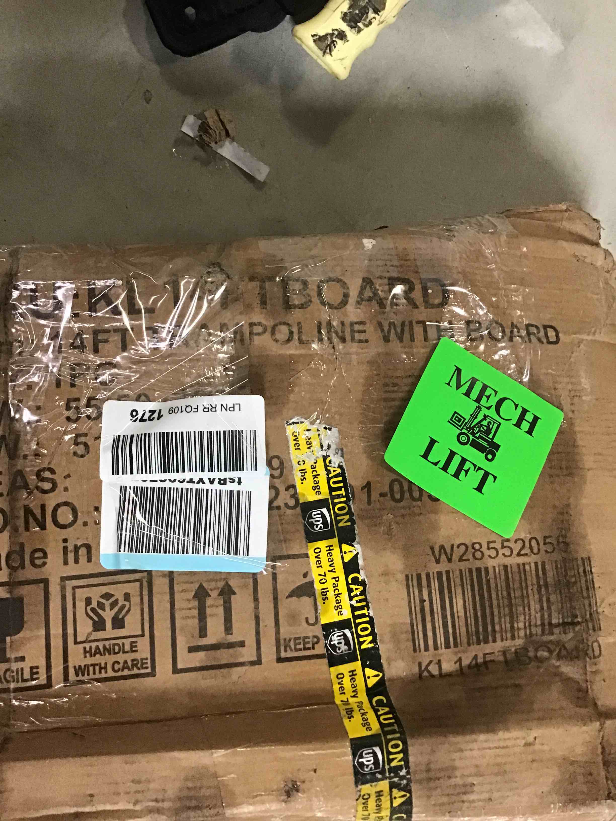 https://s3.amazonaws.com/lotting-images-prod/bidfta/ORG5421680_1691498657957.jpeg