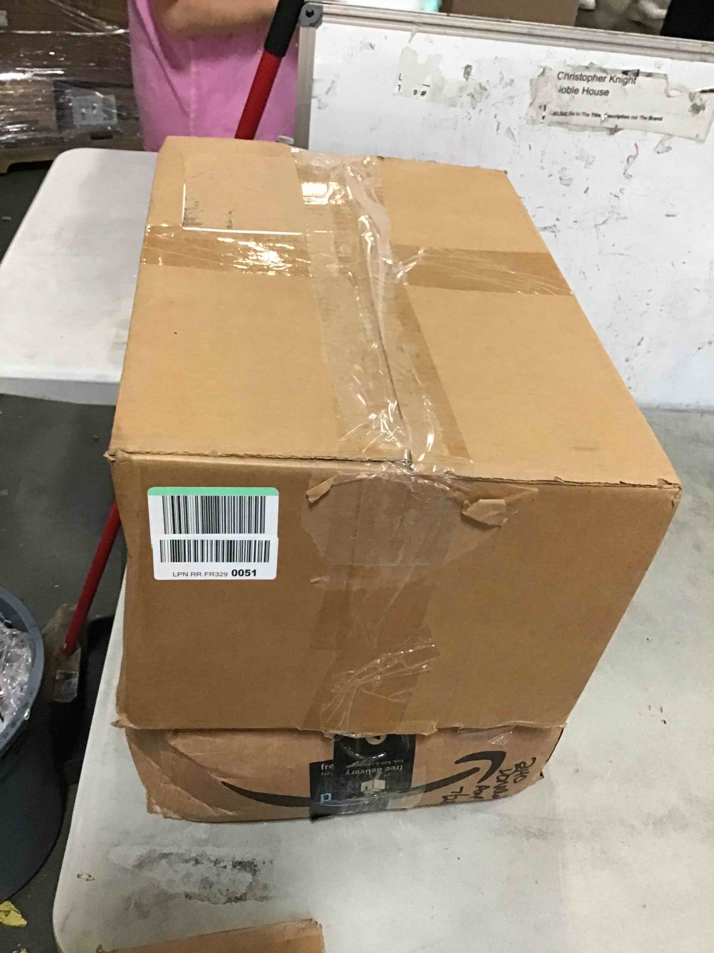 https://s3.amazonaws.com/lotting-images-prod/bidfta/ORG5422493_1692186343895.jpeg