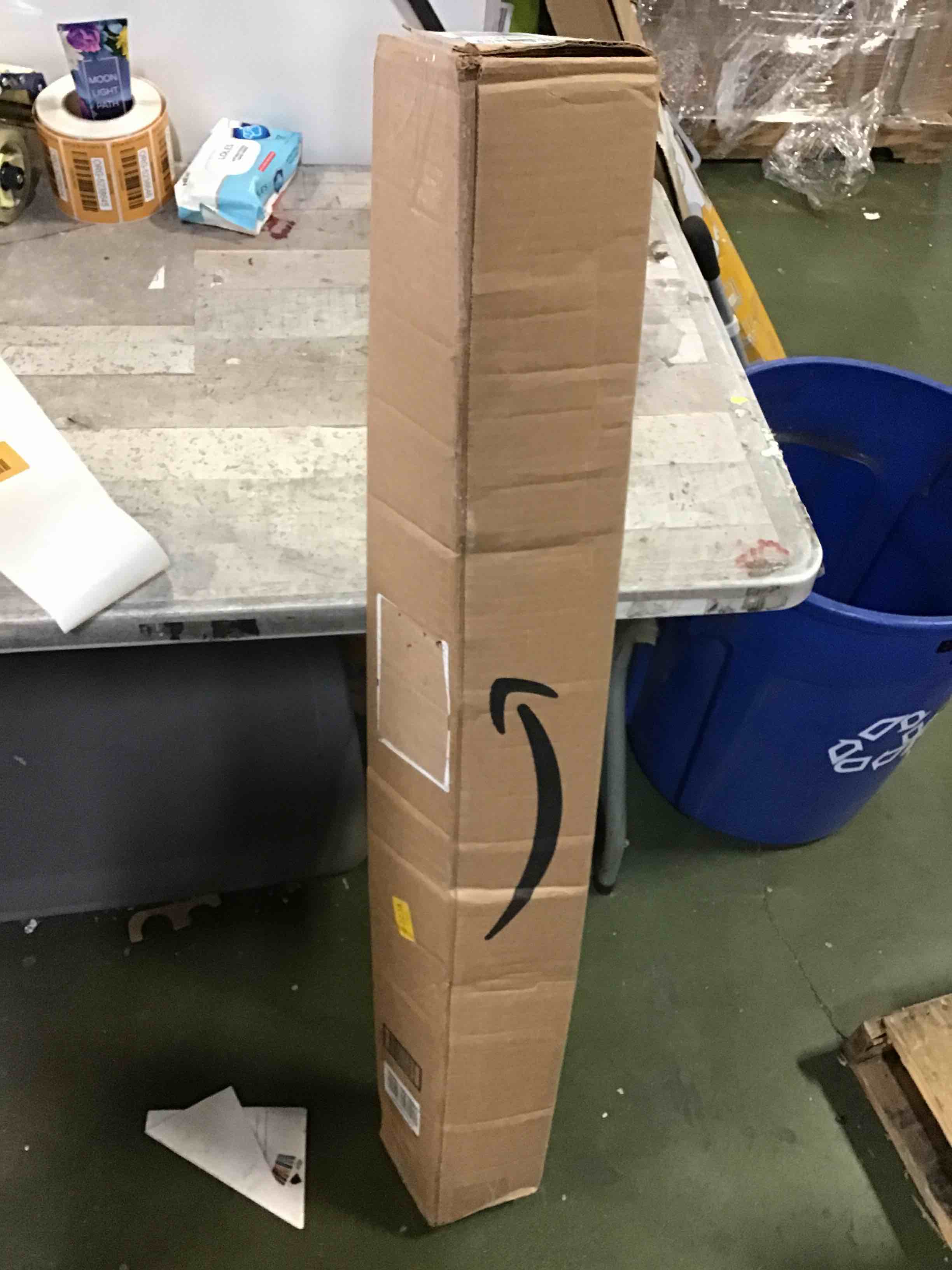 https://s3.amazonaws.com/lotting-images-prod/bidfta/ORG5422808_1692624658595.jpeg
