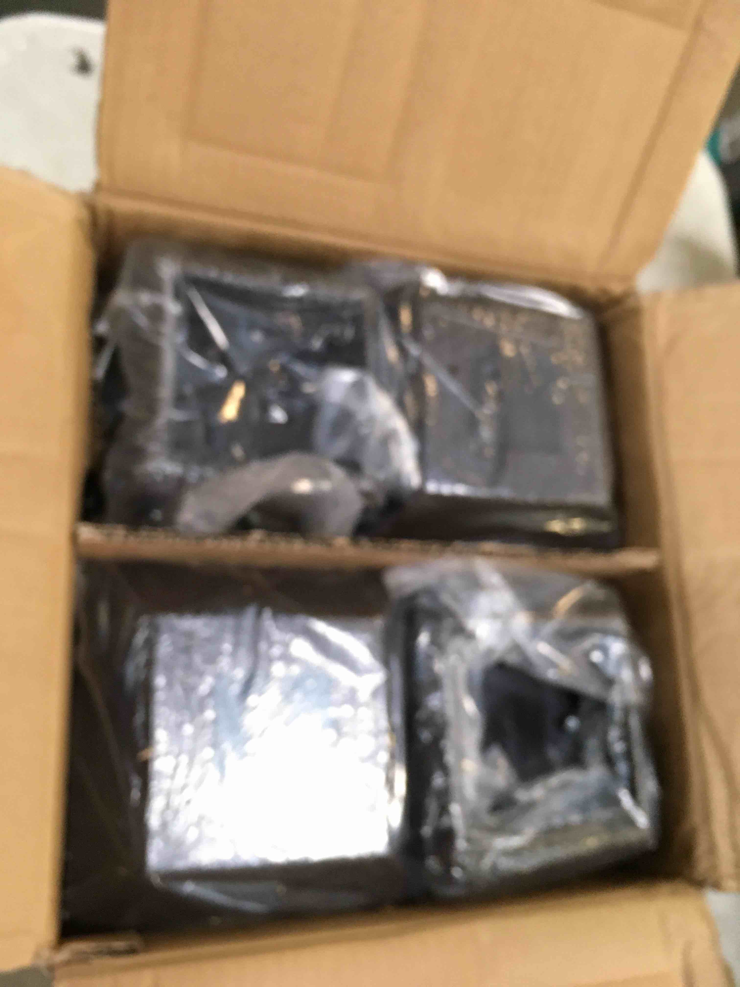 https://s3.amazonaws.com/lotting-images-prod/bidfta/ORG5424452_1690989090877.jpeg