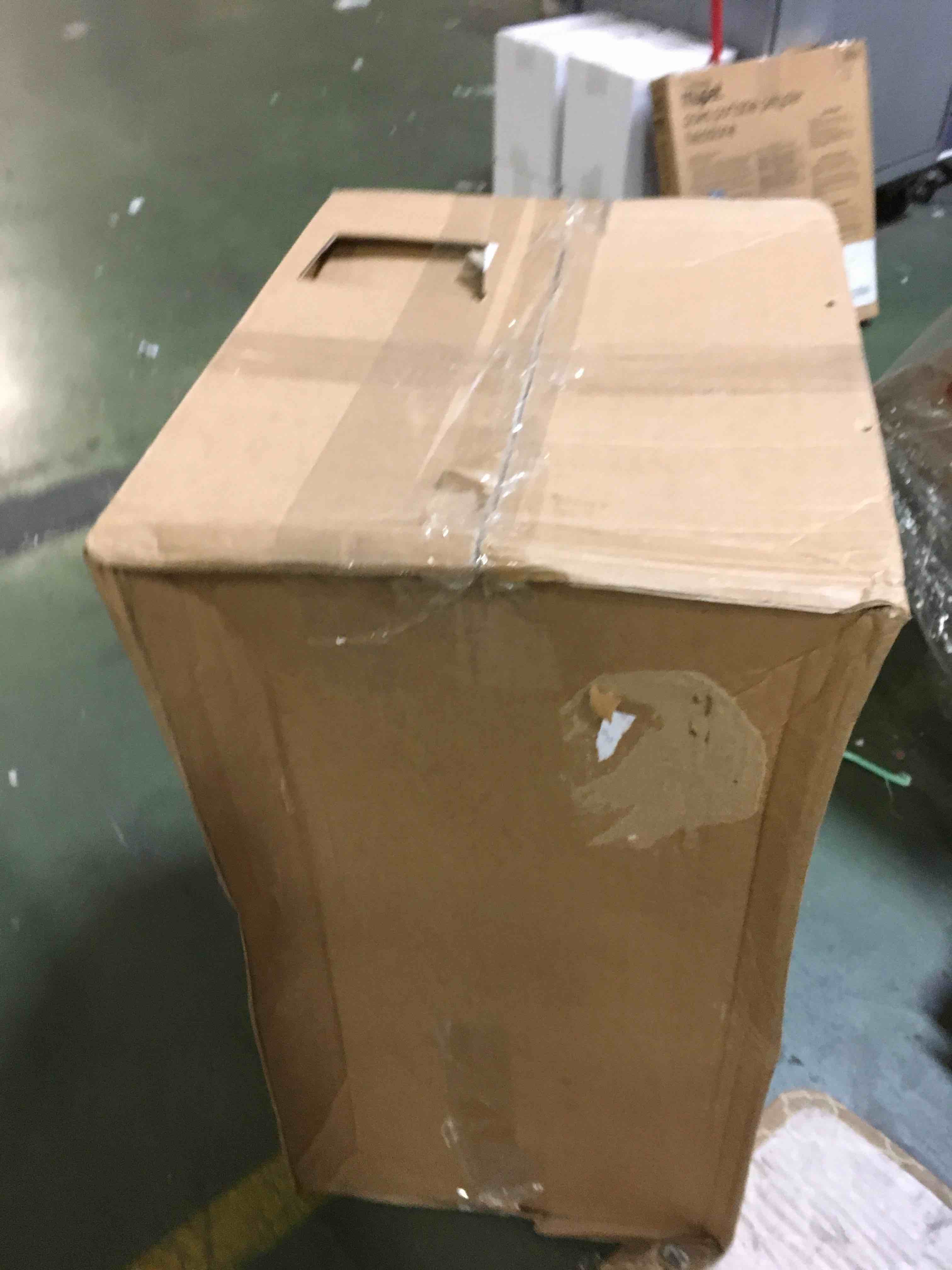 https://s3.amazonaws.com/lotting-images-prod/bidfta/ORG5424998_1691325431743.jpeg