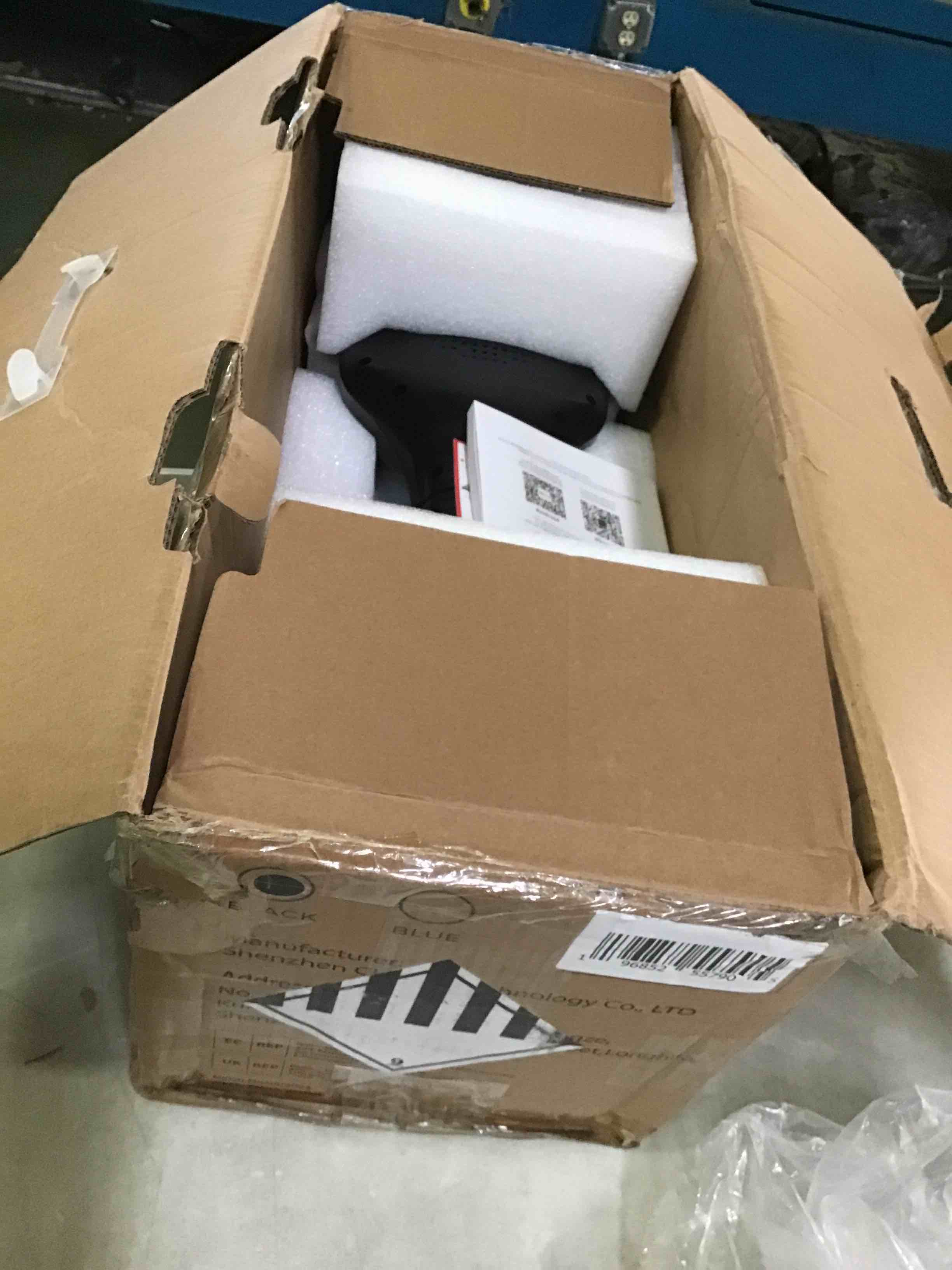 https://s3.amazonaws.com/lotting-images-prod/bidfta/ORG5427579_1690979234512.jpeg
