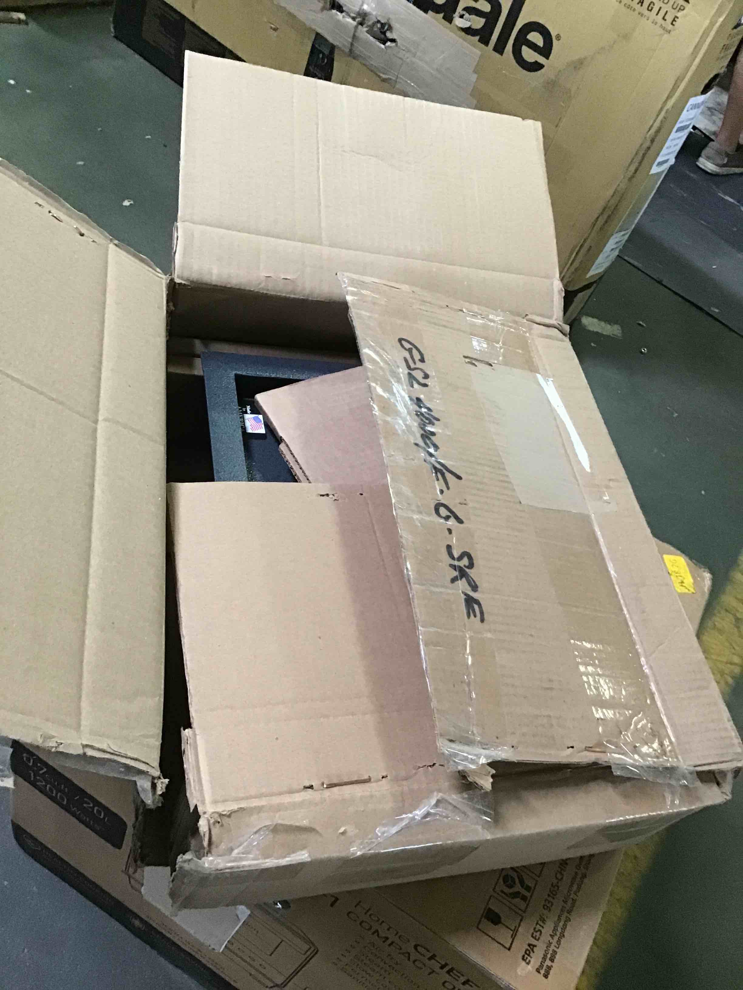https://s3.amazonaws.com/lotting-images-prod/bidfta/ORG5427629_1690986882200.jpeg