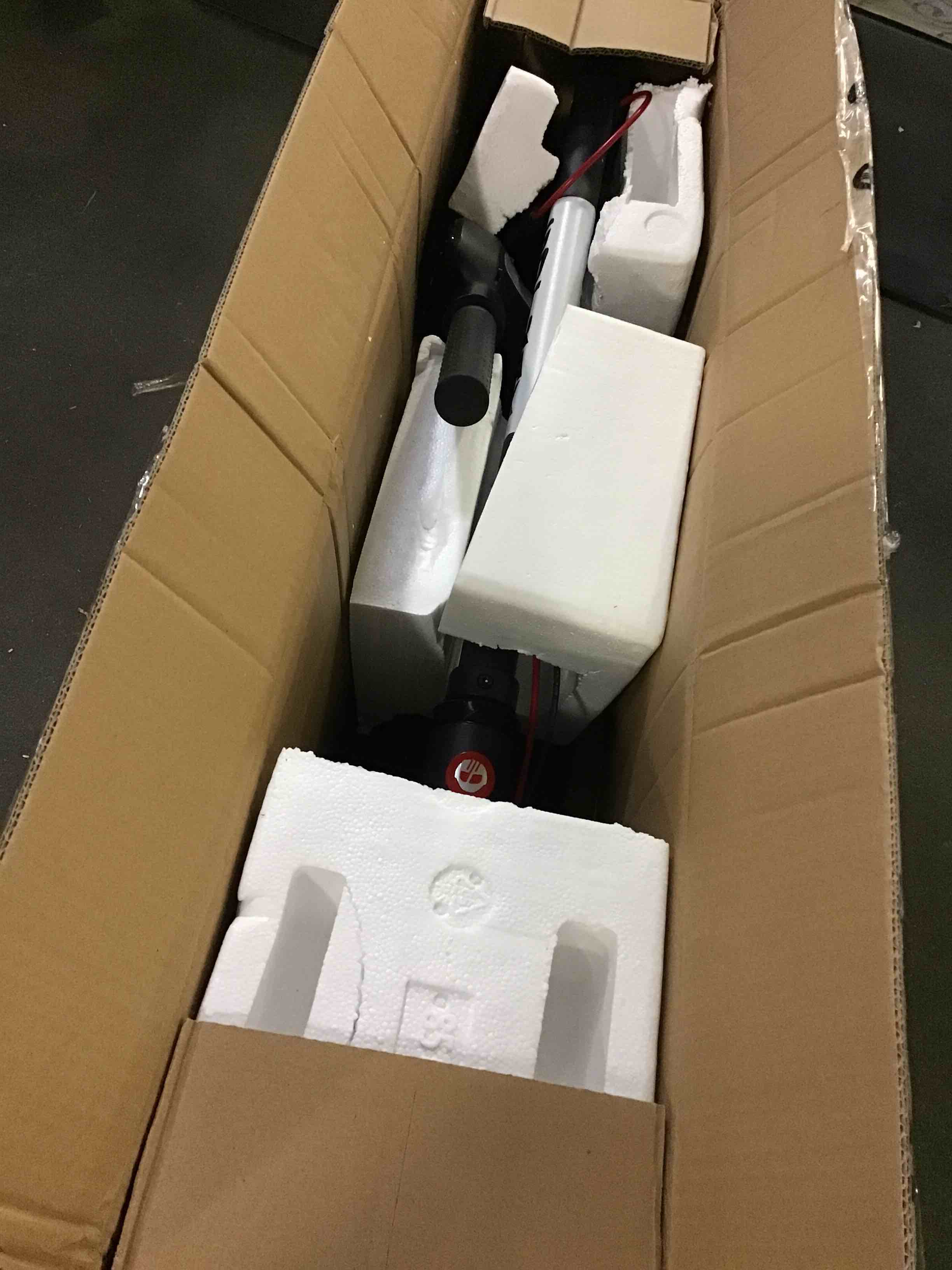 https://s3.amazonaws.com/lotting-images-prod/bidfta/ORG5427749_1691062464165.jpeg