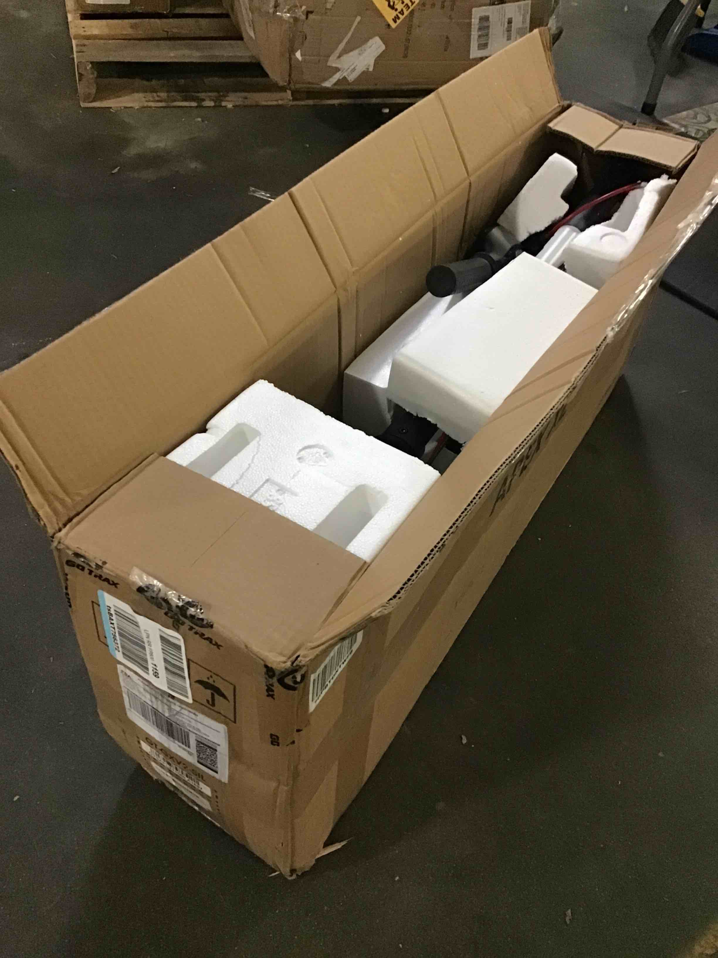 https://s3.amazonaws.com/lotting-images-prod/bidfta/ORG5427749_1691062468632.jpeg