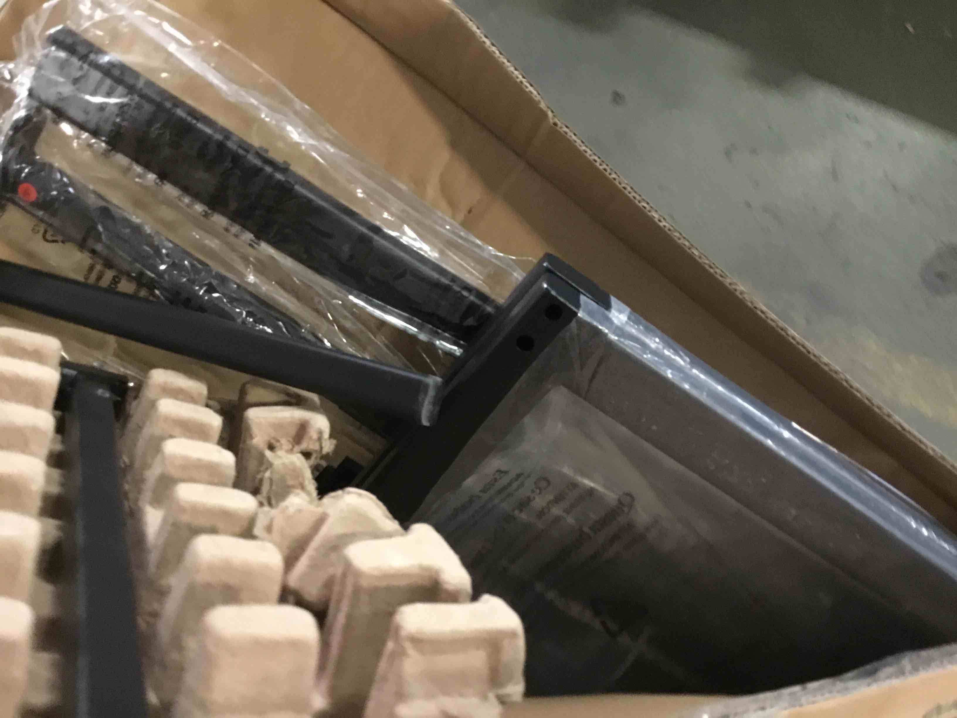https://s3.amazonaws.com/lotting-images-prod/bidfta/ORG5428119_1691410016204.jpeg