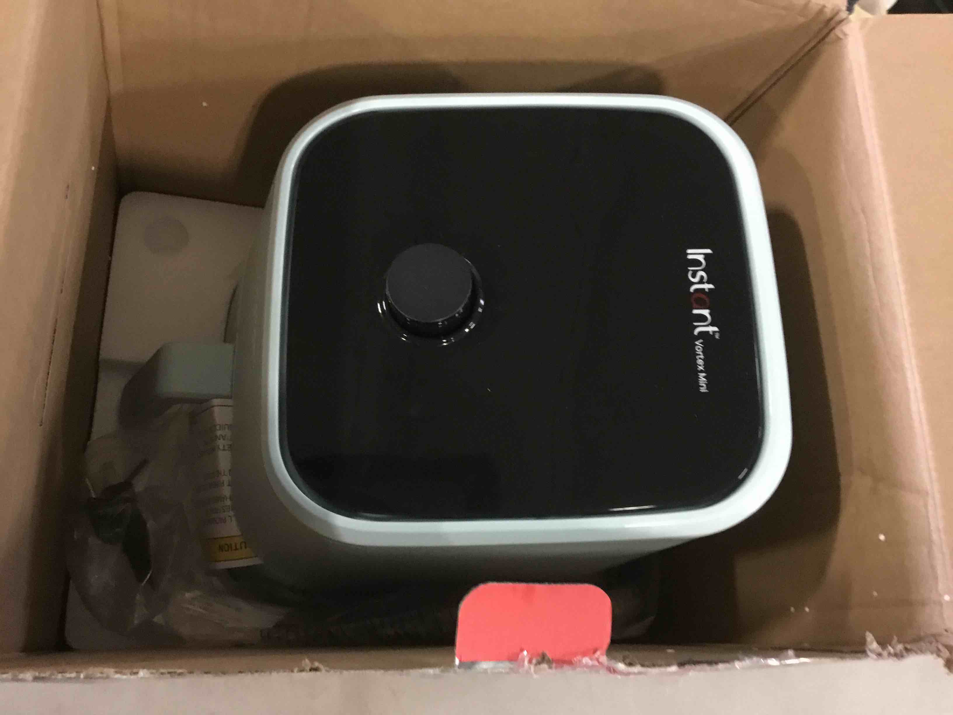 https://s3.amazonaws.com/lotting-images-prod/bidfta/ORG5428322_1691436543783.jpeg