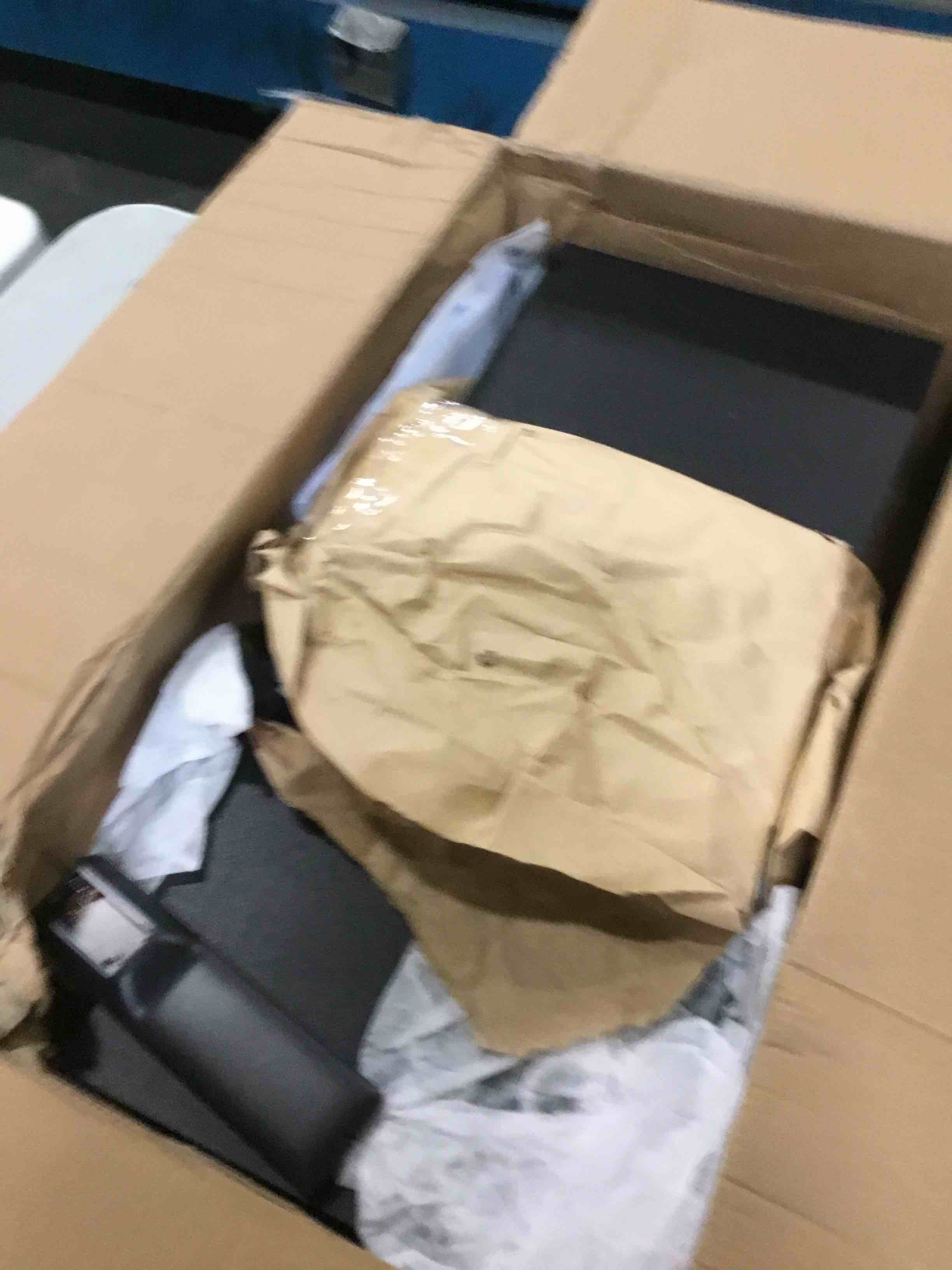 https://s3.amazonaws.com/lotting-images-prod/bidfta/ORG5428419_1691498608431.jpeg