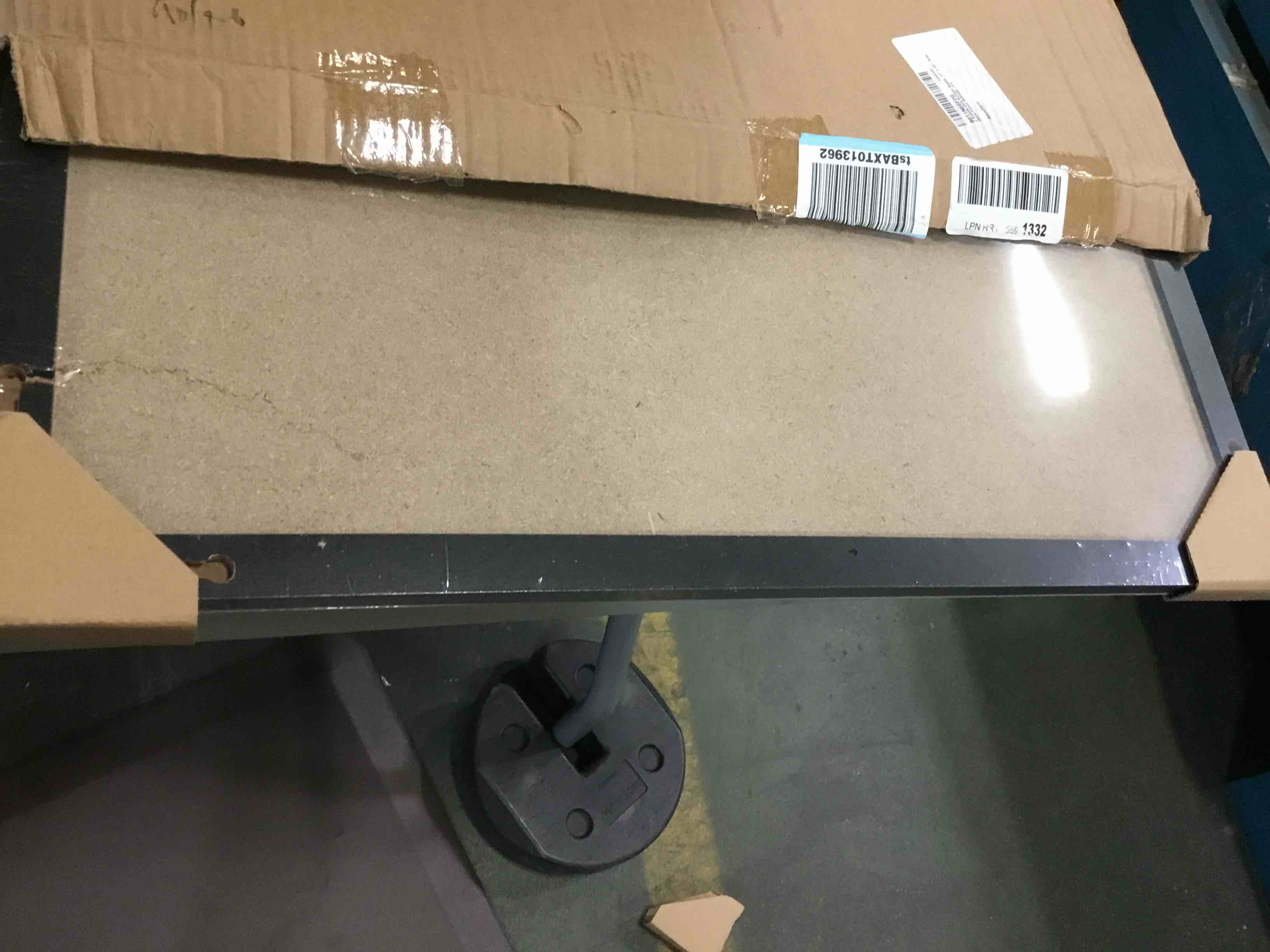 https://s3.amazonaws.com/lotting-images-prod/bidfta/ORG5428674_1691589058780.jpeg