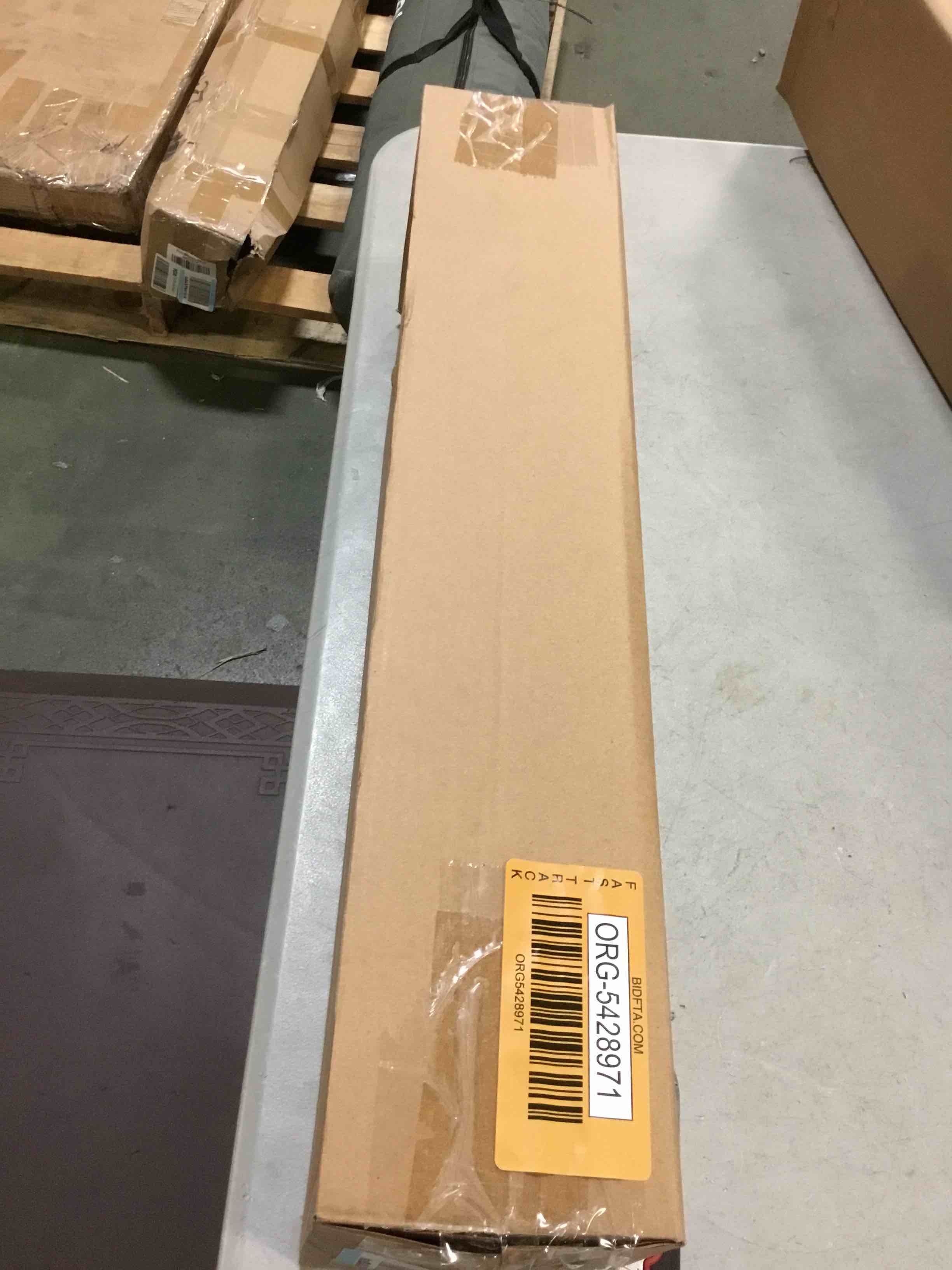 https://s3.amazonaws.com/lotting-images-prod/bidfta/ORG5428971_1691067805059.jpeg