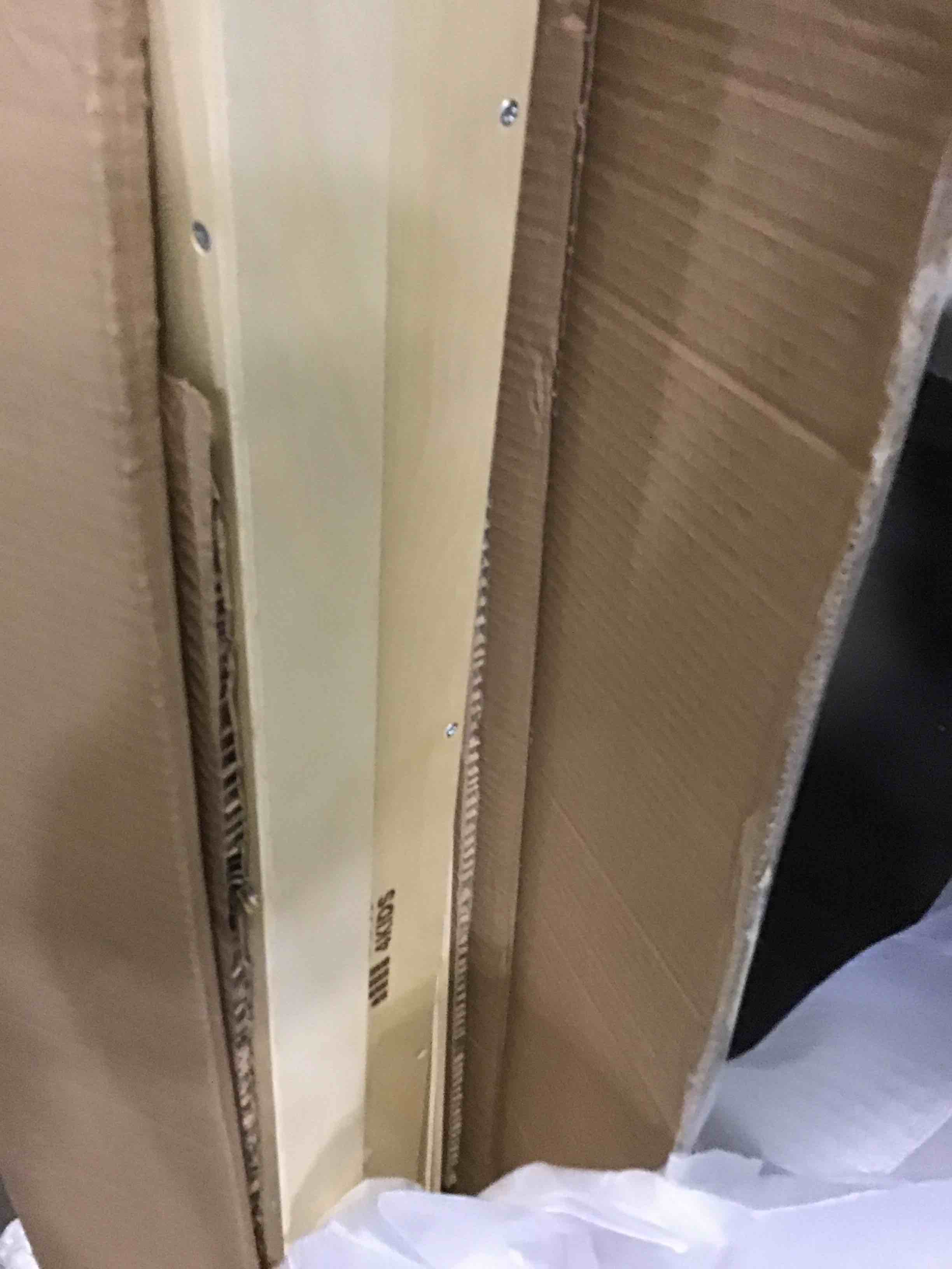 https://s3.amazonaws.com/lotting-images-prod/bidfta/ORG5429359_1691254893625.jpeg