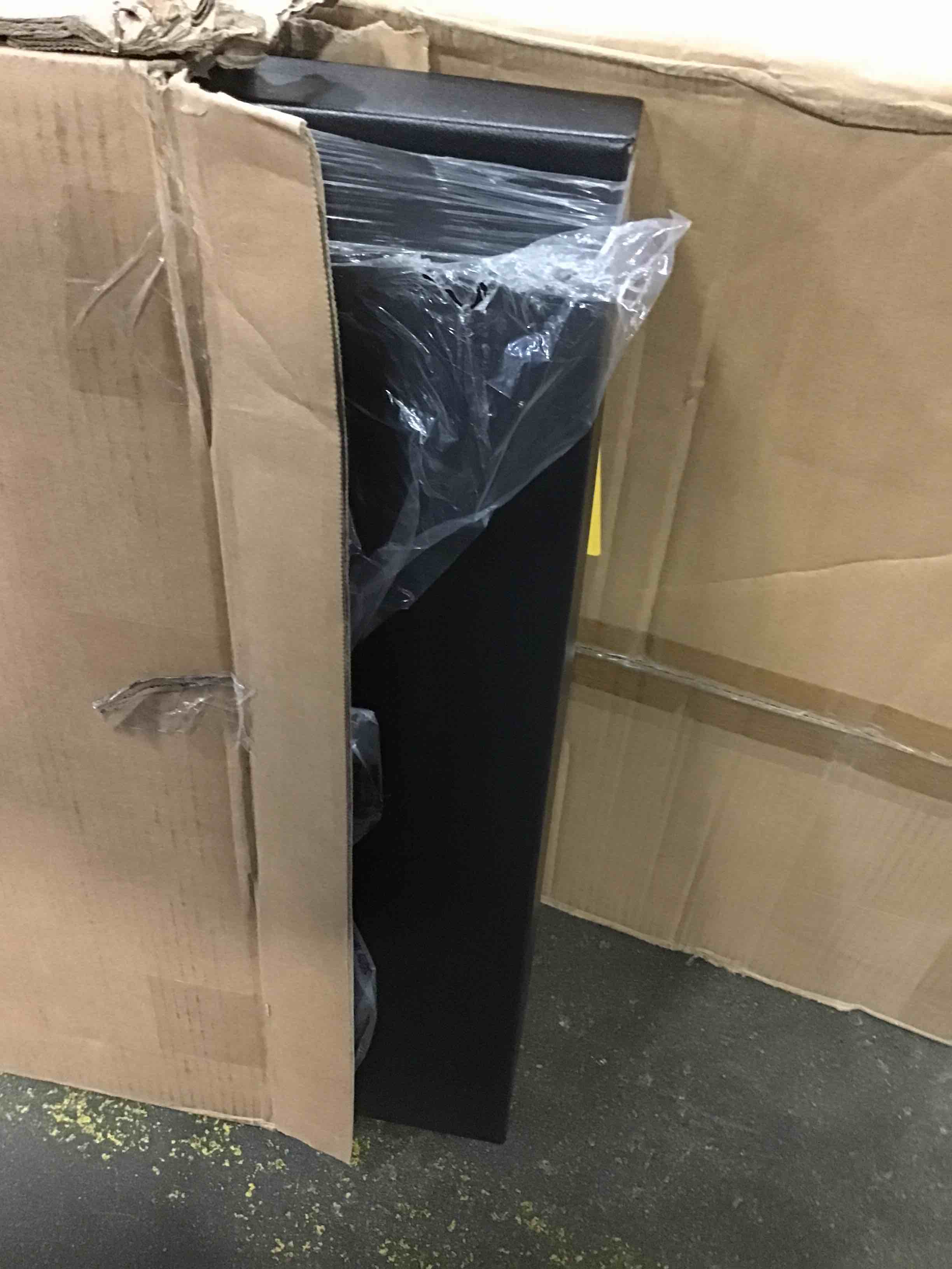 https://s3.amazonaws.com/lotting-images-prod/bidfta/ORG5429392_1691260738376.jpeg