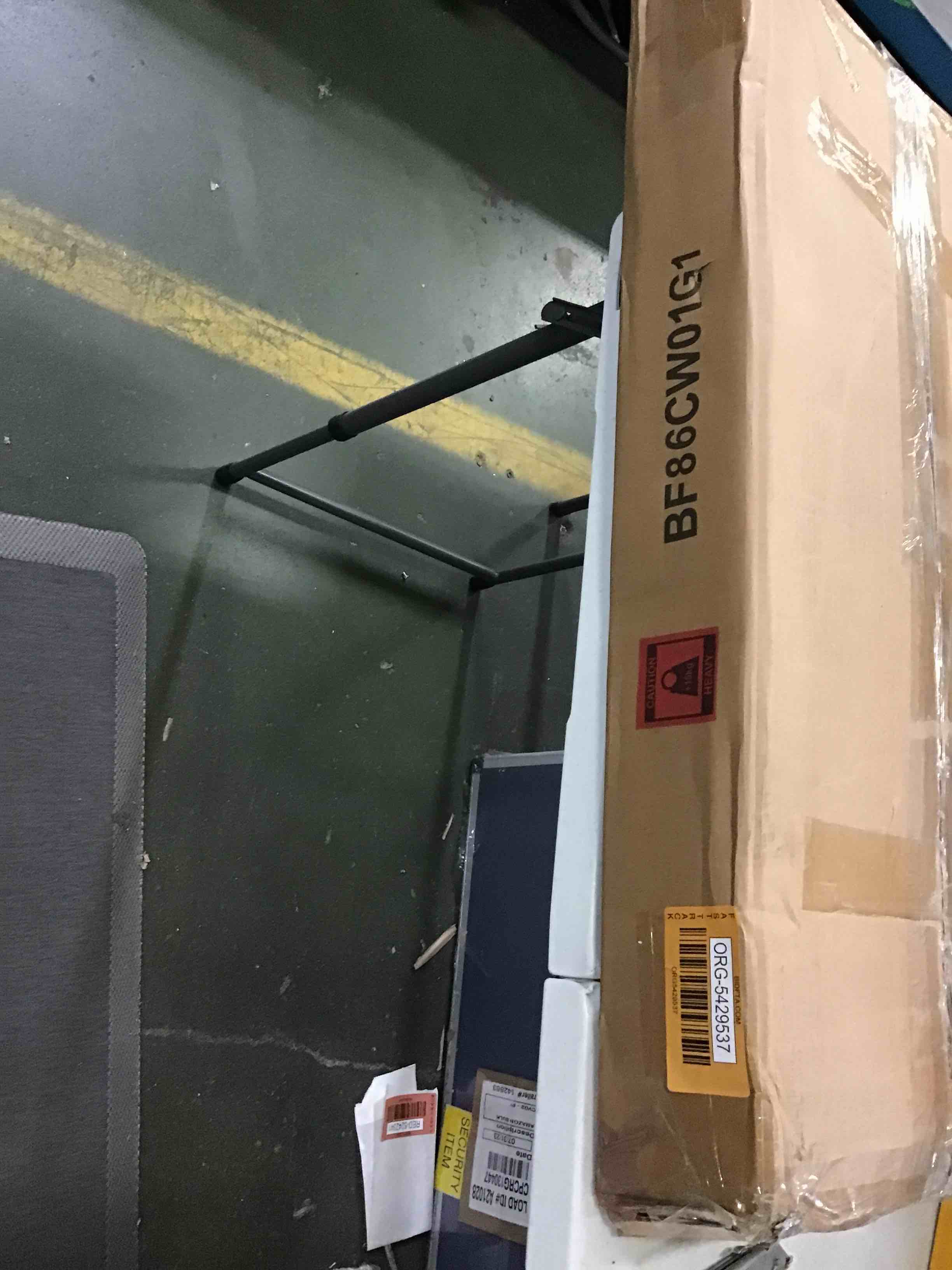 https://s3.amazonaws.com/lotting-images-prod/bidfta/ORG5429537_1691433417591.jpeg