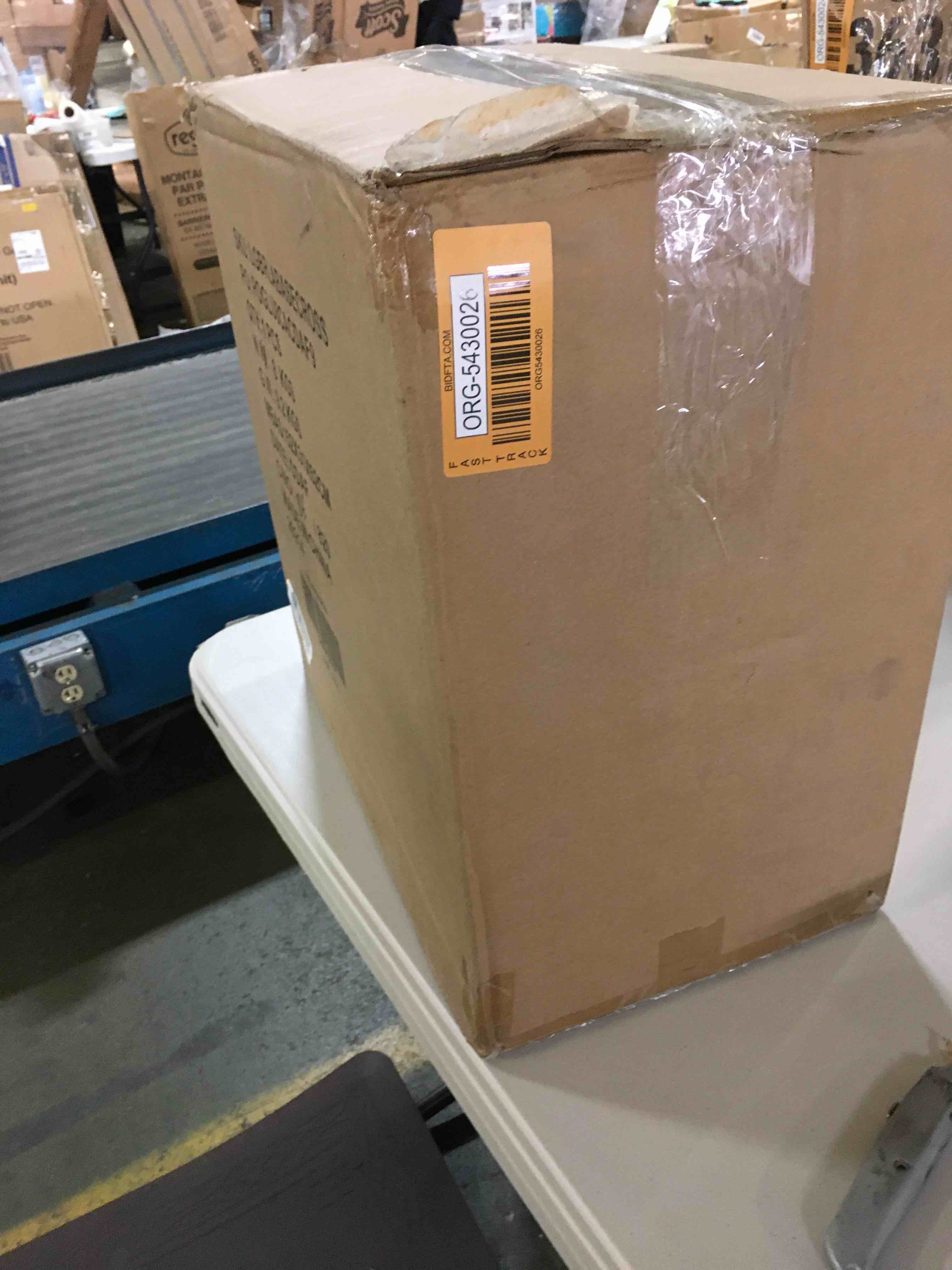 https://s3.amazonaws.com/lotting-images-prod/bidfta/ORG5430026_1691679311289.jpeg