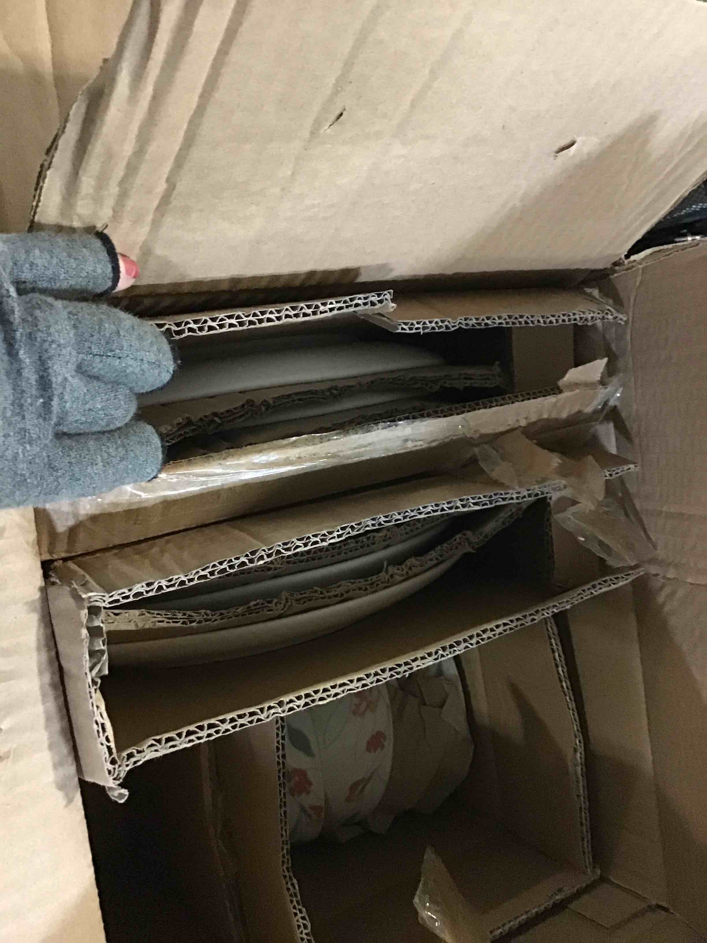 https://s3.amazonaws.com/lotting-images-prod/bidfta/ORG5430082_1692017940743.jpeg