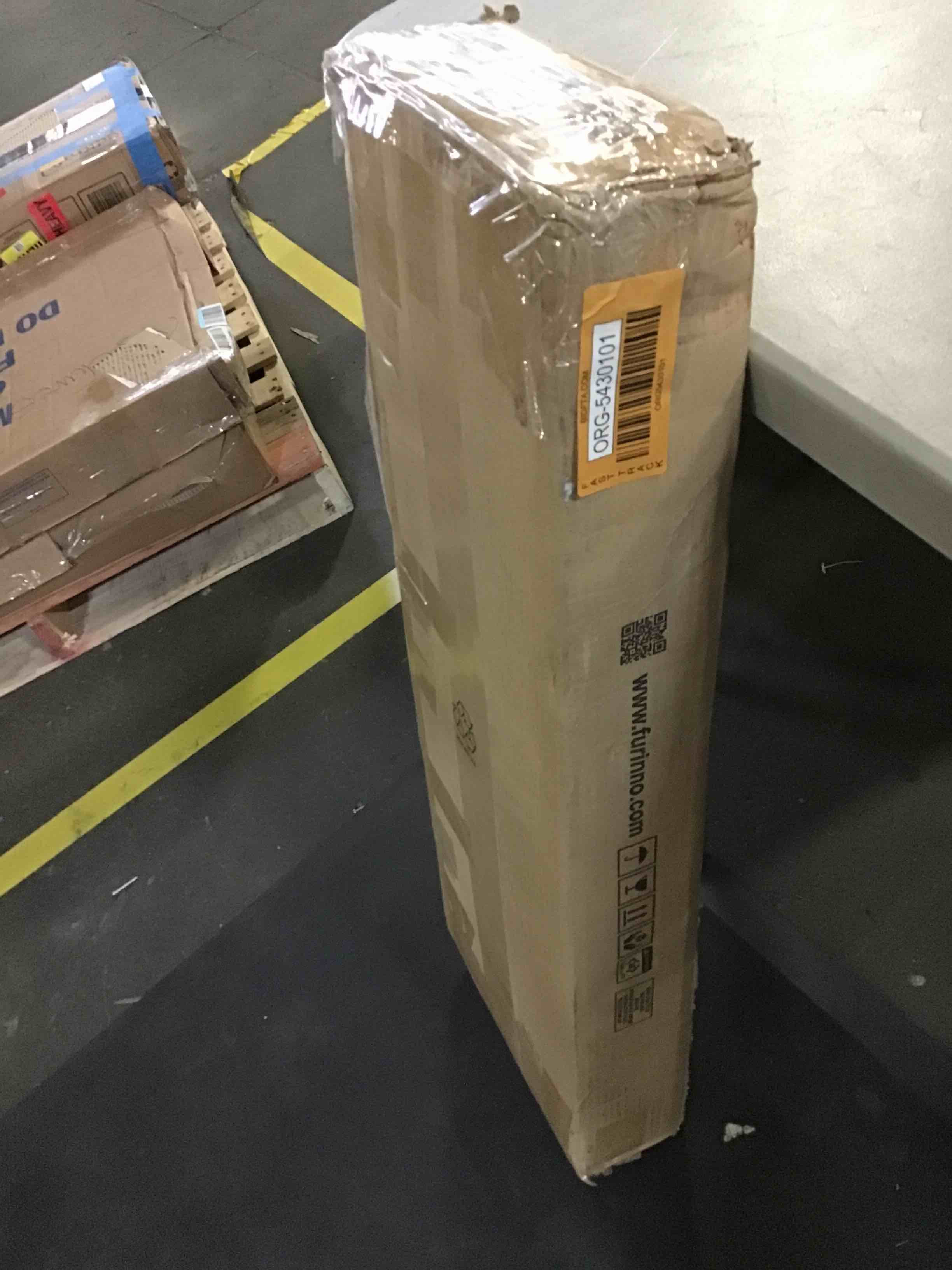 https://s3.amazonaws.com/lotting-images-prod/bidfta/ORG5430101_1692020807986.jpeg