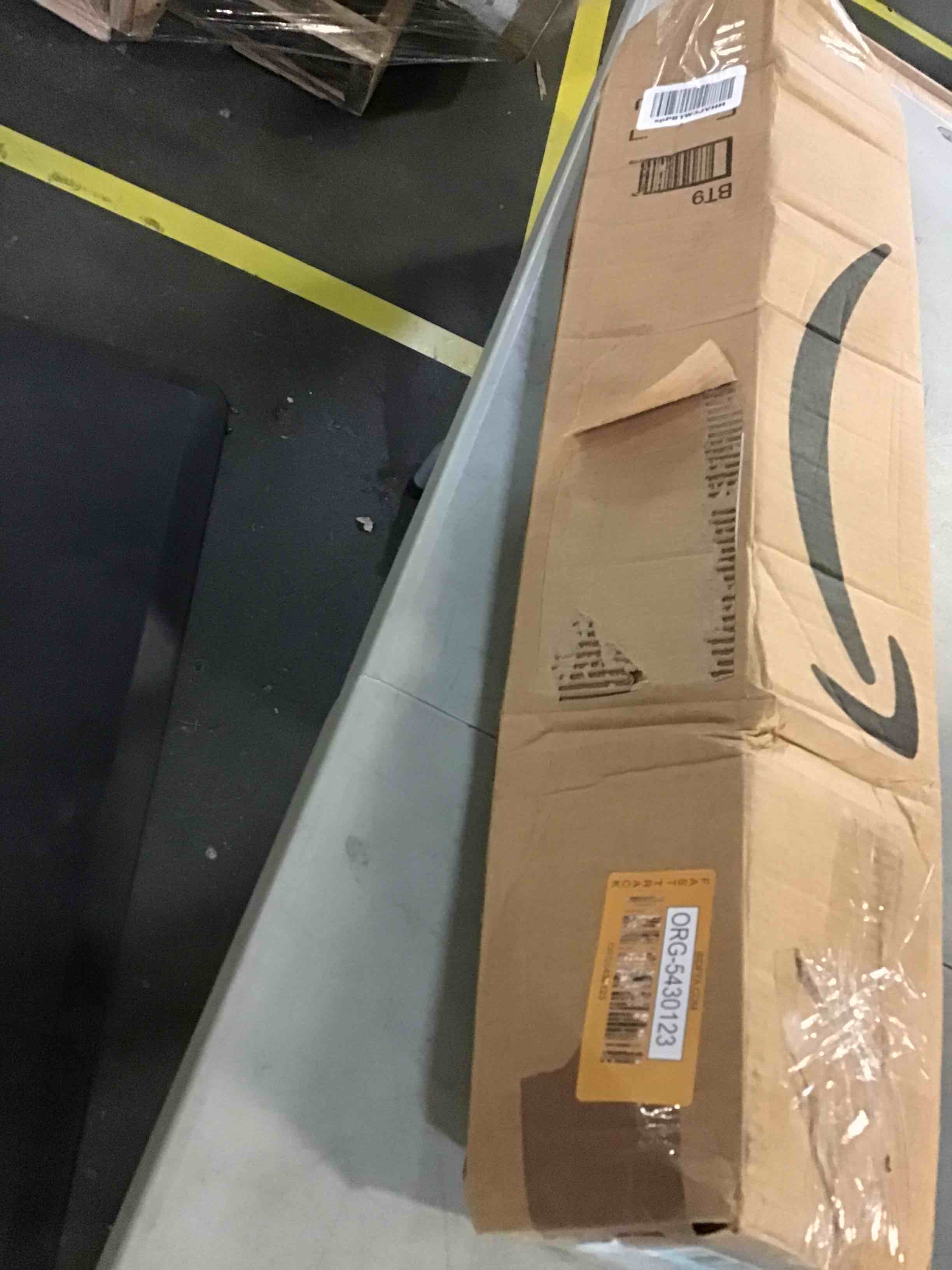https://s3.amazonaws.com/lotting-images-prod/bidfta/ORG5430123_1692025996040.jpeg