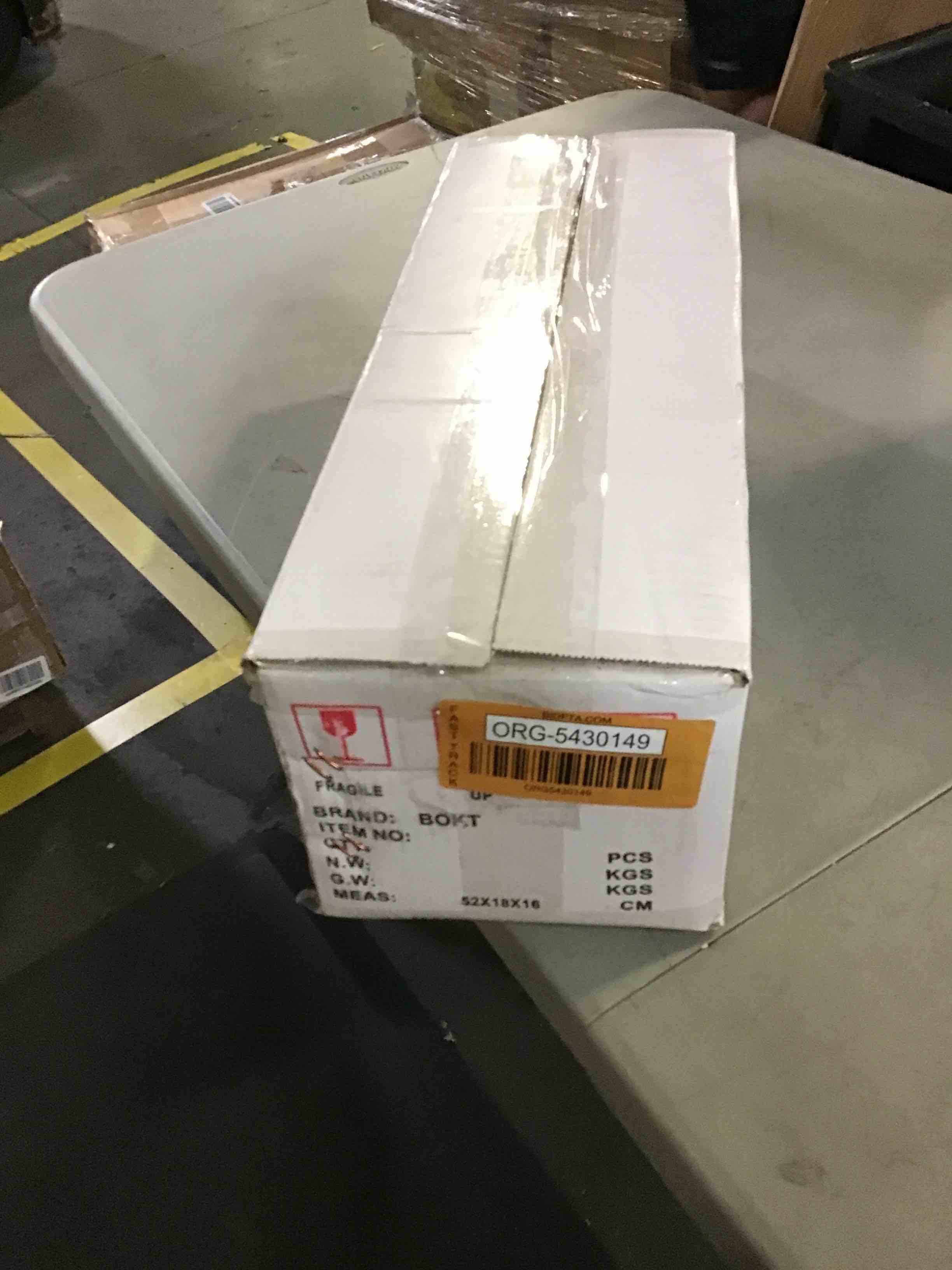 https://s3.amazonaws.com/lotting-images-prod/bidfta/ORG5430149_1692029306995.jpeg