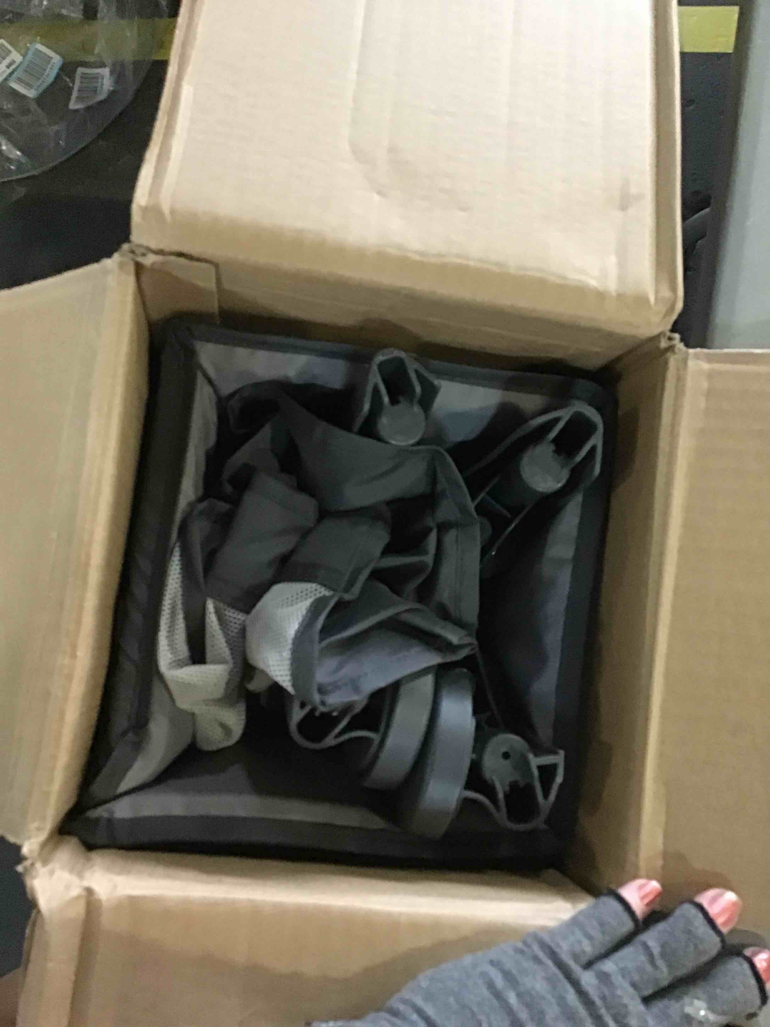 https://s3.amazonaws.com/lotting-images-prod/bidfta/ORG5430172_1692034037814.jpeg