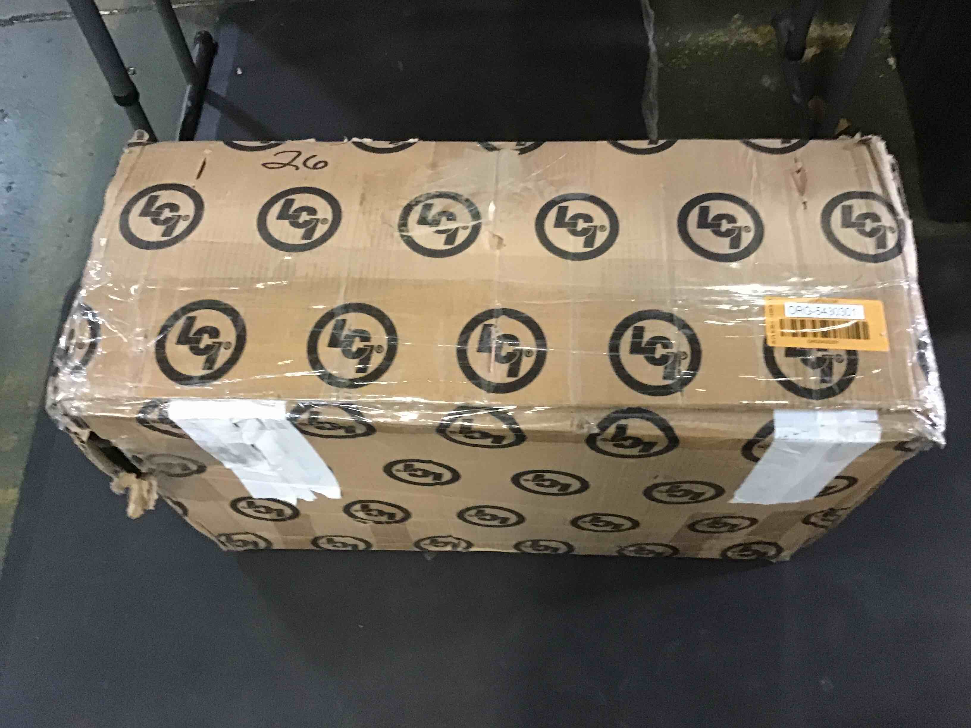 https://s3.amazonaws.com/lotting-images-prod/bidfta/ORG5430301_1692106912330.jpeg