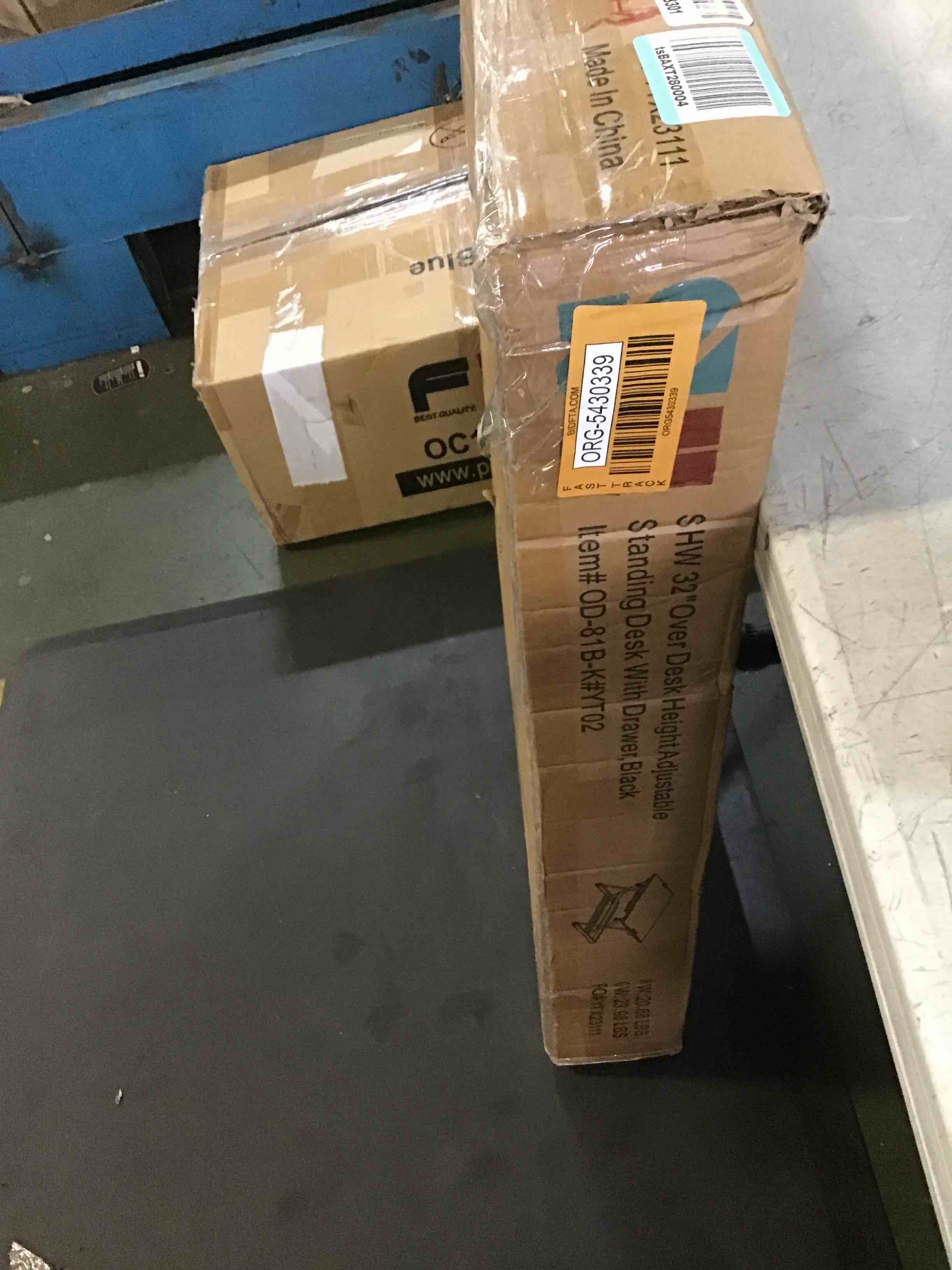 https://s3.amazonaws.com/lotting-images-prod/bidfta/ORG5430339_1692114183874.jpeg