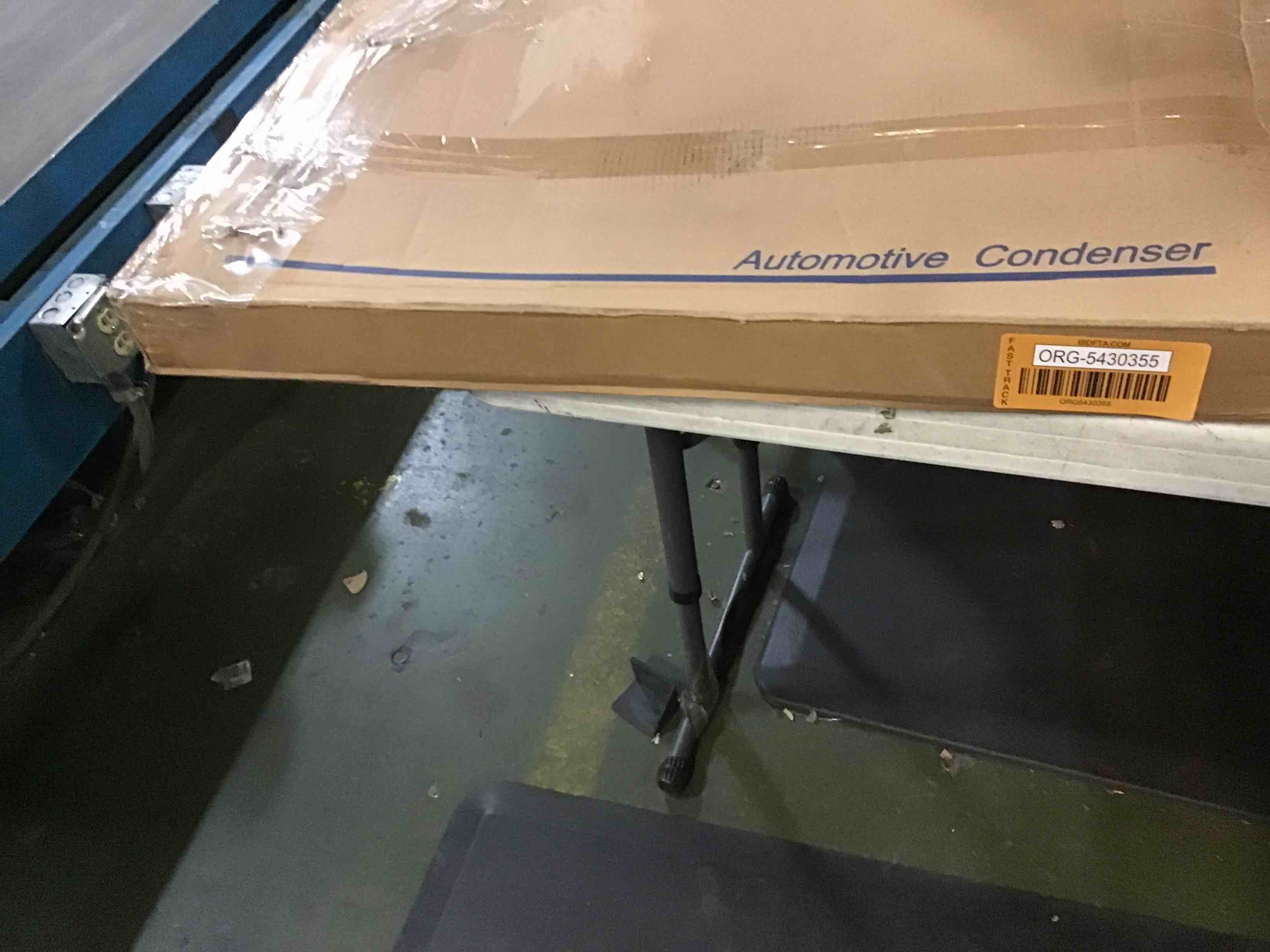 https://s3.amazonaws.com/lotting-images-prod/bidfta/ORG5430355_1692116642052.jpeg