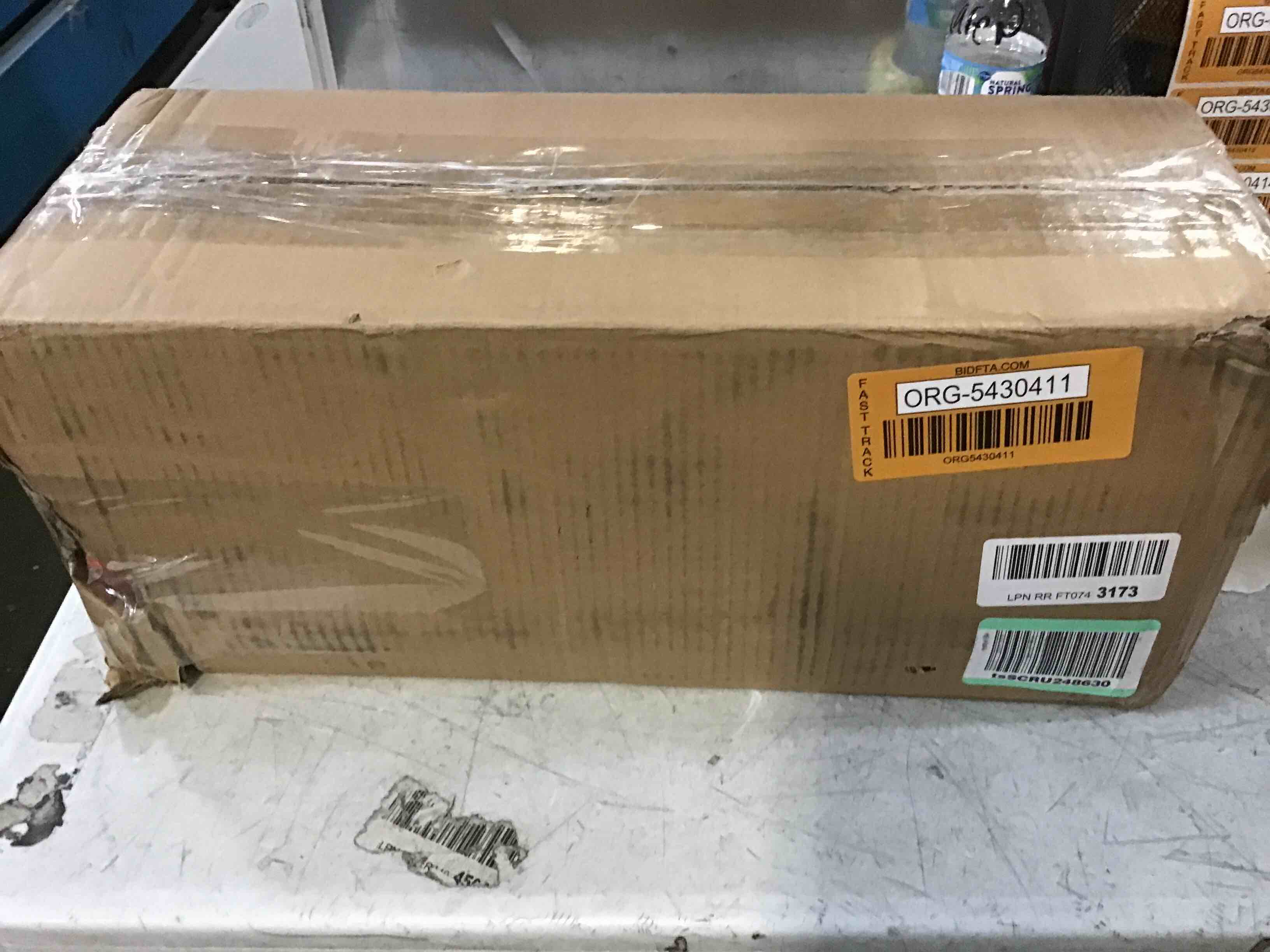 https://s3.amazonaws.com/lotting-images-prod/bidfta/ORG5430411_1692125410453.jpeg