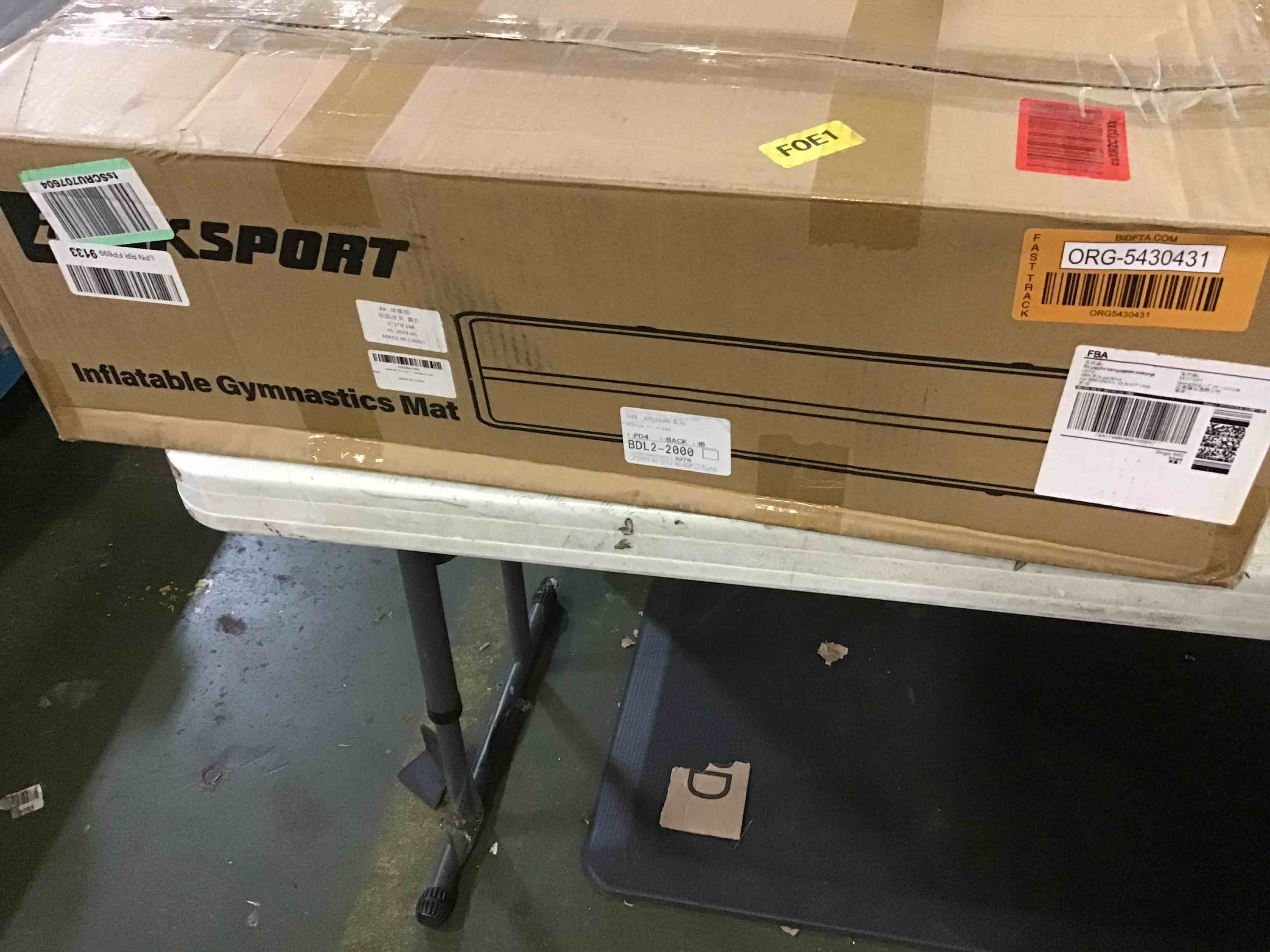 https://s3.amazonaws.com/lotting-images-prod/bidfta/ORG5430431_1692128547774.jpeg
