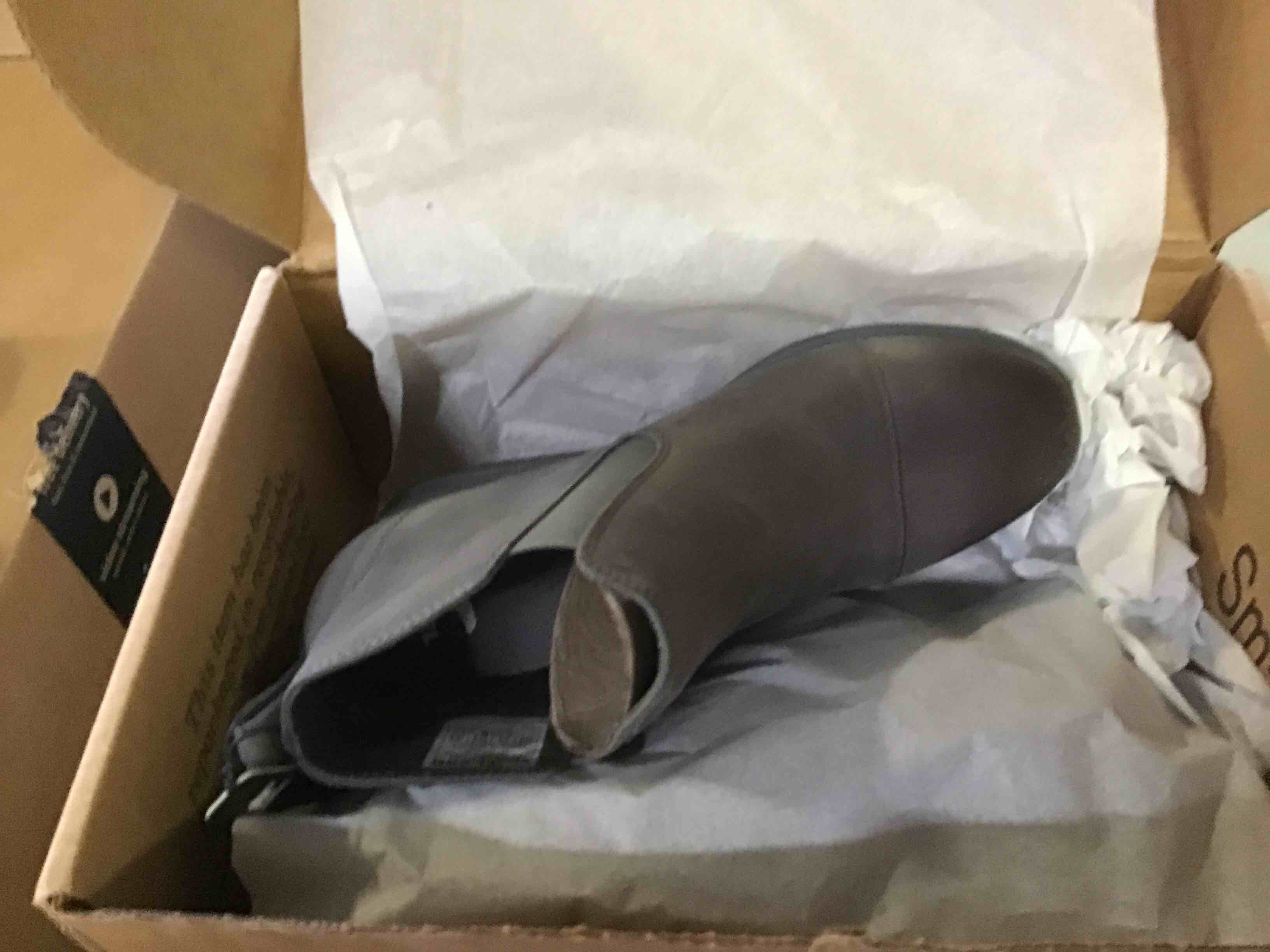 https://s3.amazonaws.com/lotting-images-prod/bidfta/ORG5431608_1691688871689.jpeg