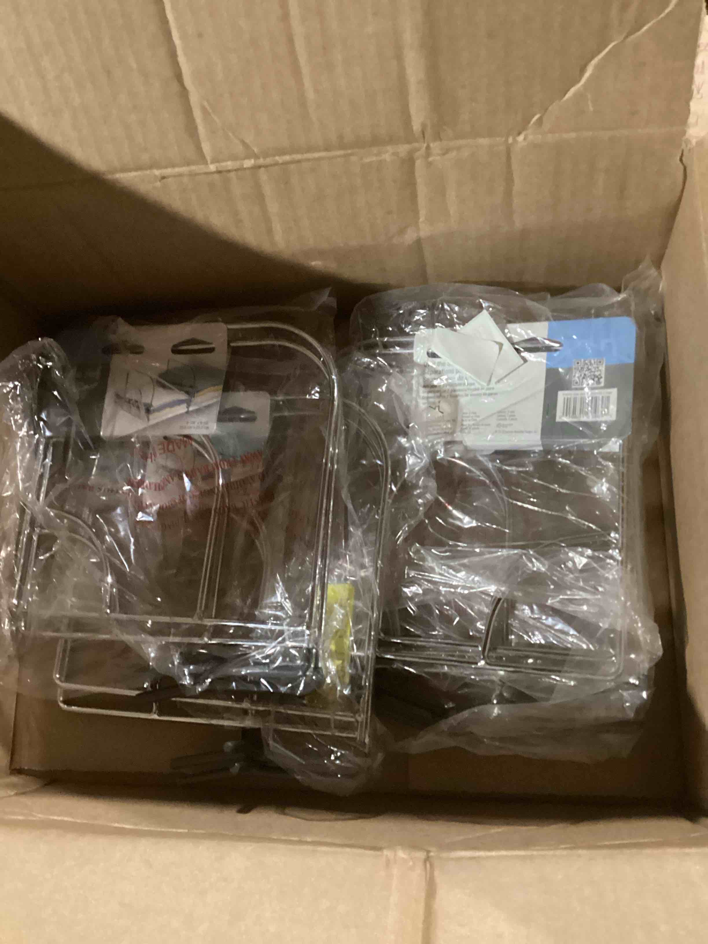 https://s3.amazonaws.com/lotting-images-prod/bidfta/ORG5431963_1701098856947.jpeg