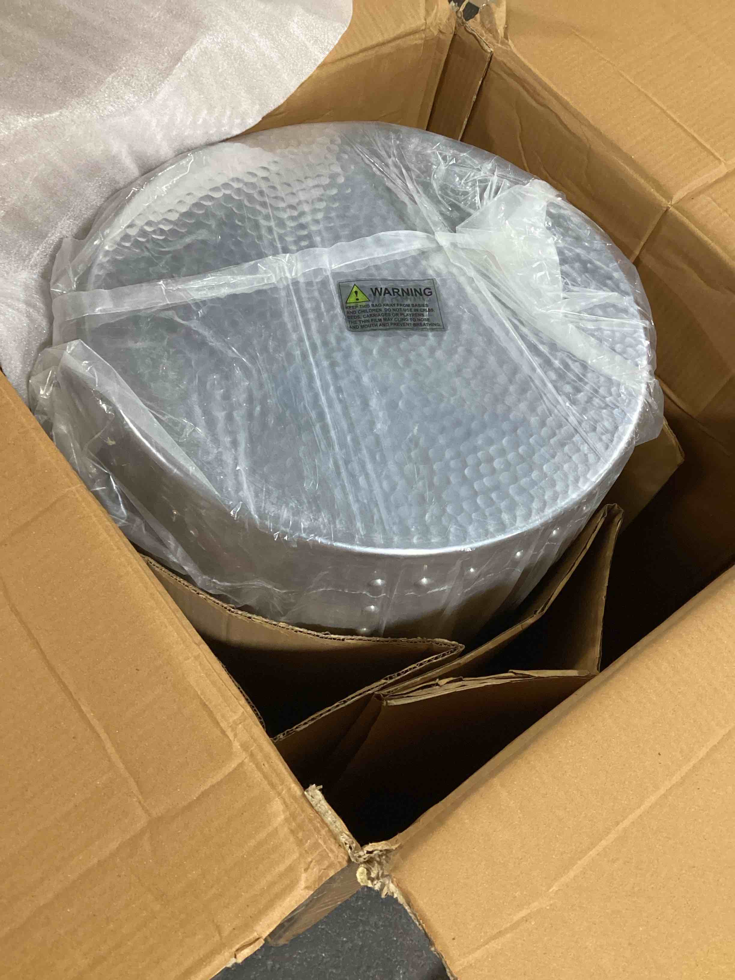 https://s3.amazonaws.com/lotting-images-prod/bidfta/ORG5433055_1702064531431.jpeg