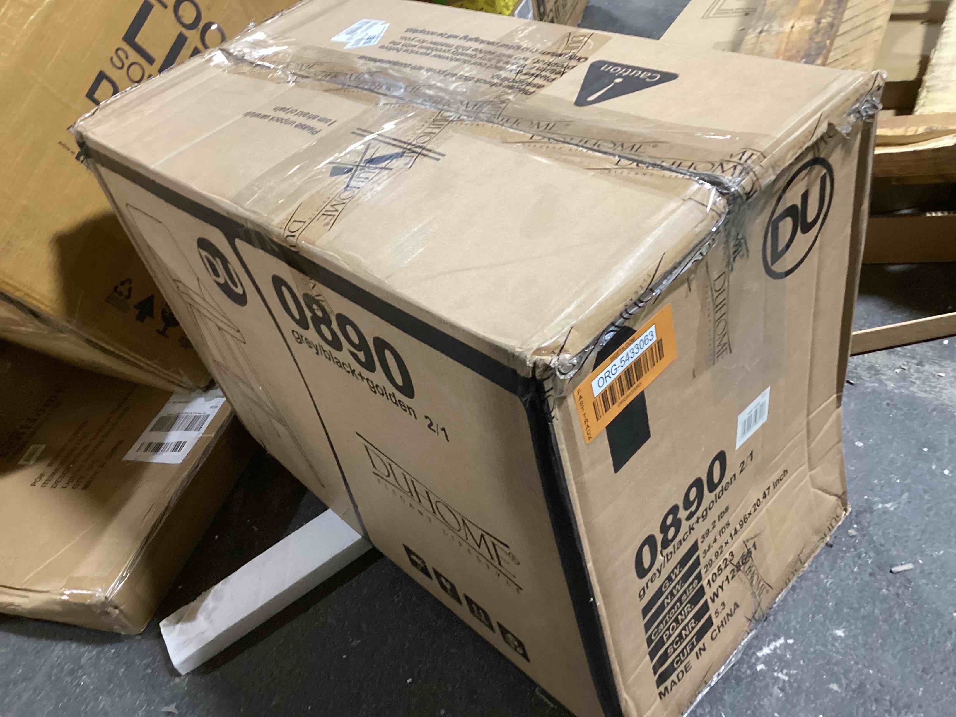 https://s3.amazonaws.com/lotting-images-prod/bidfta/ORG5433063_1702066588531.jpeg