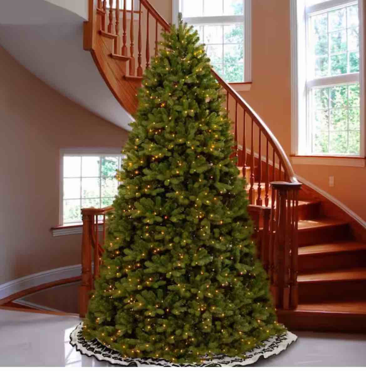 12 ft. Feel Real Newberry Spruce Hinged Tree with 2000 Dual Color LED Lights and PowerConnect ( Incomplete Box 1 Of 2 Only) 