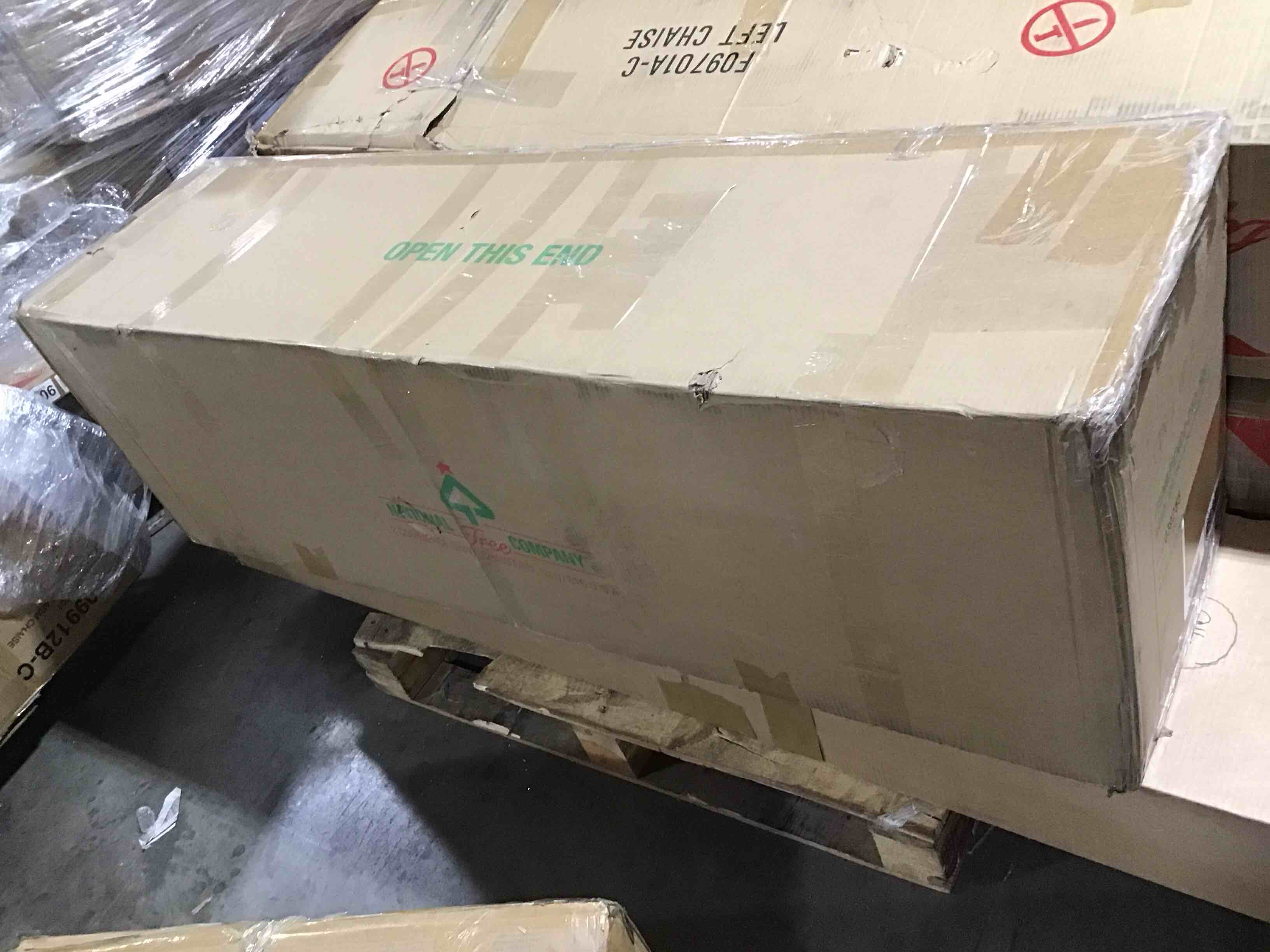 https://s3.amazonaws.com/lotting-images-prod/bidfta/ORG5433549_1701962624859.jpeg