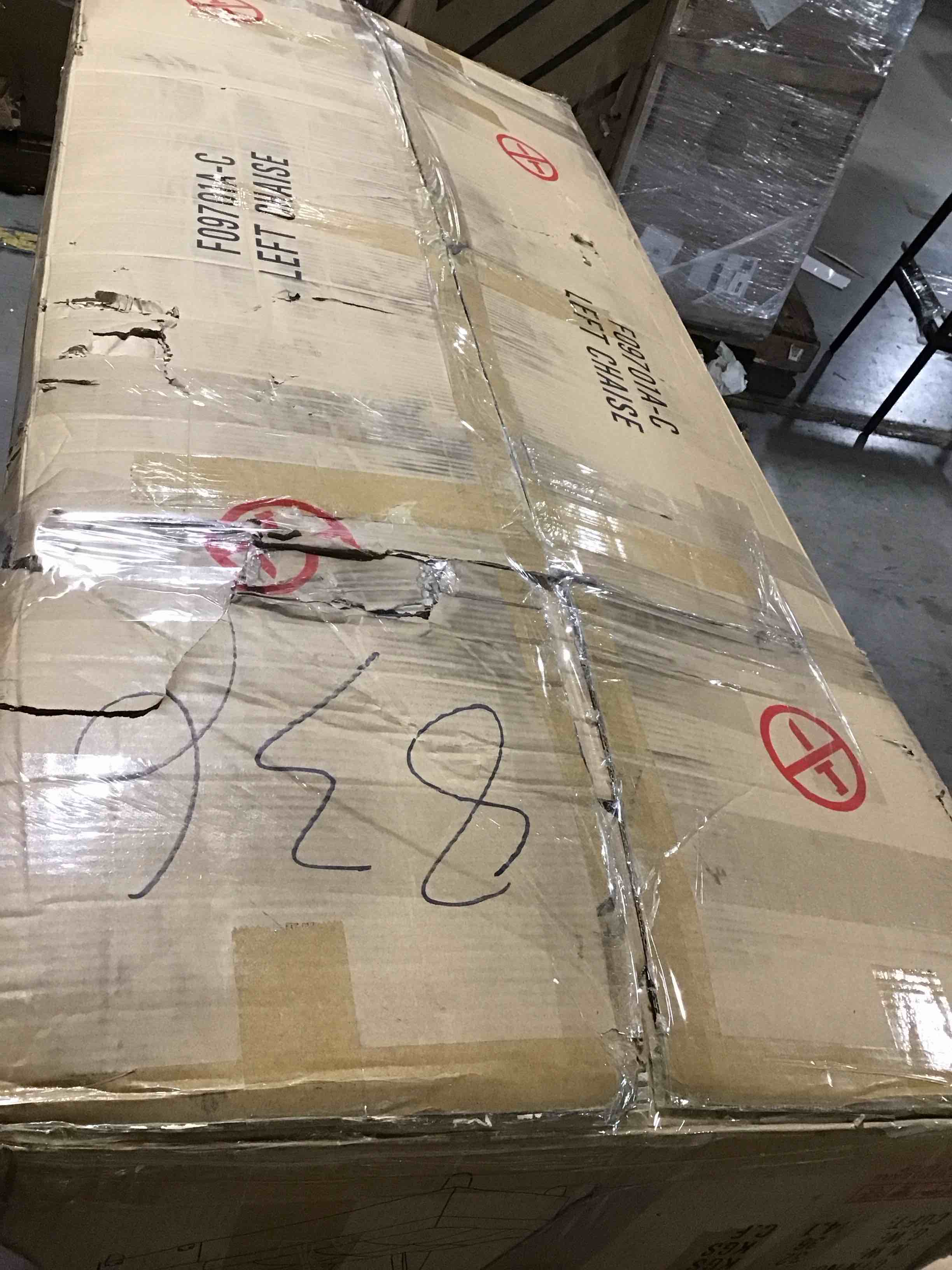 https://s3.amazonaws.com/lotting-images-prod/bidfta/ORG5433550_1701964325930.jpeg