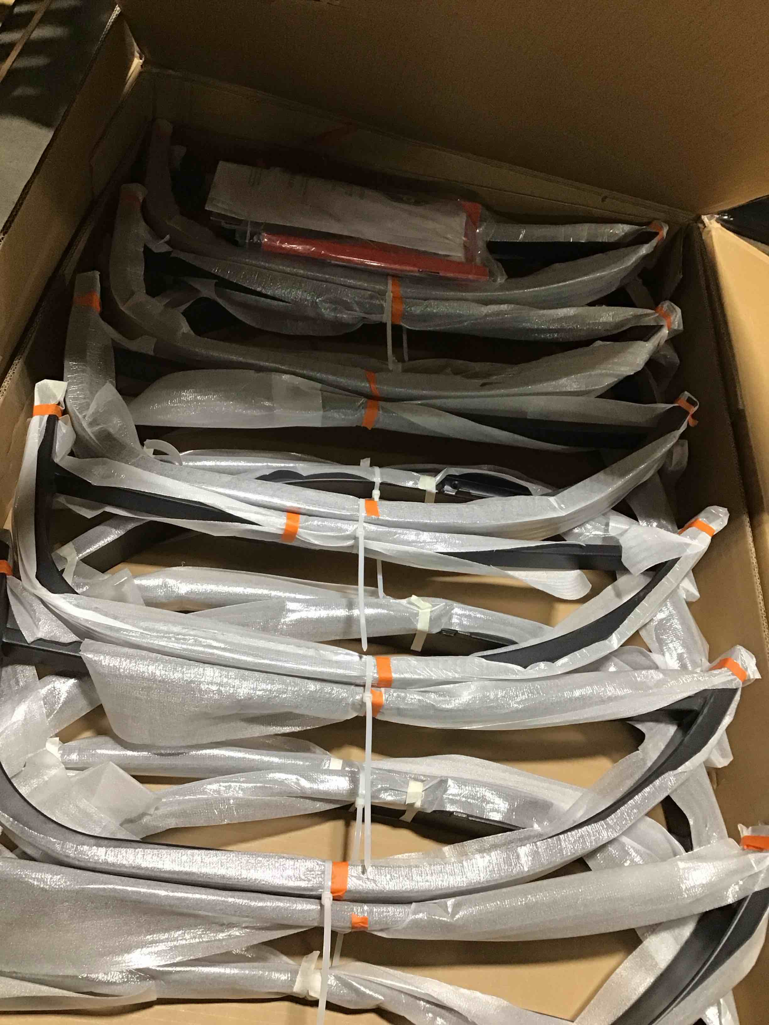 https://s3.amazonaws.com/lotting-images-prod/bidfta/ORG5434867_1704909057013.jpeg