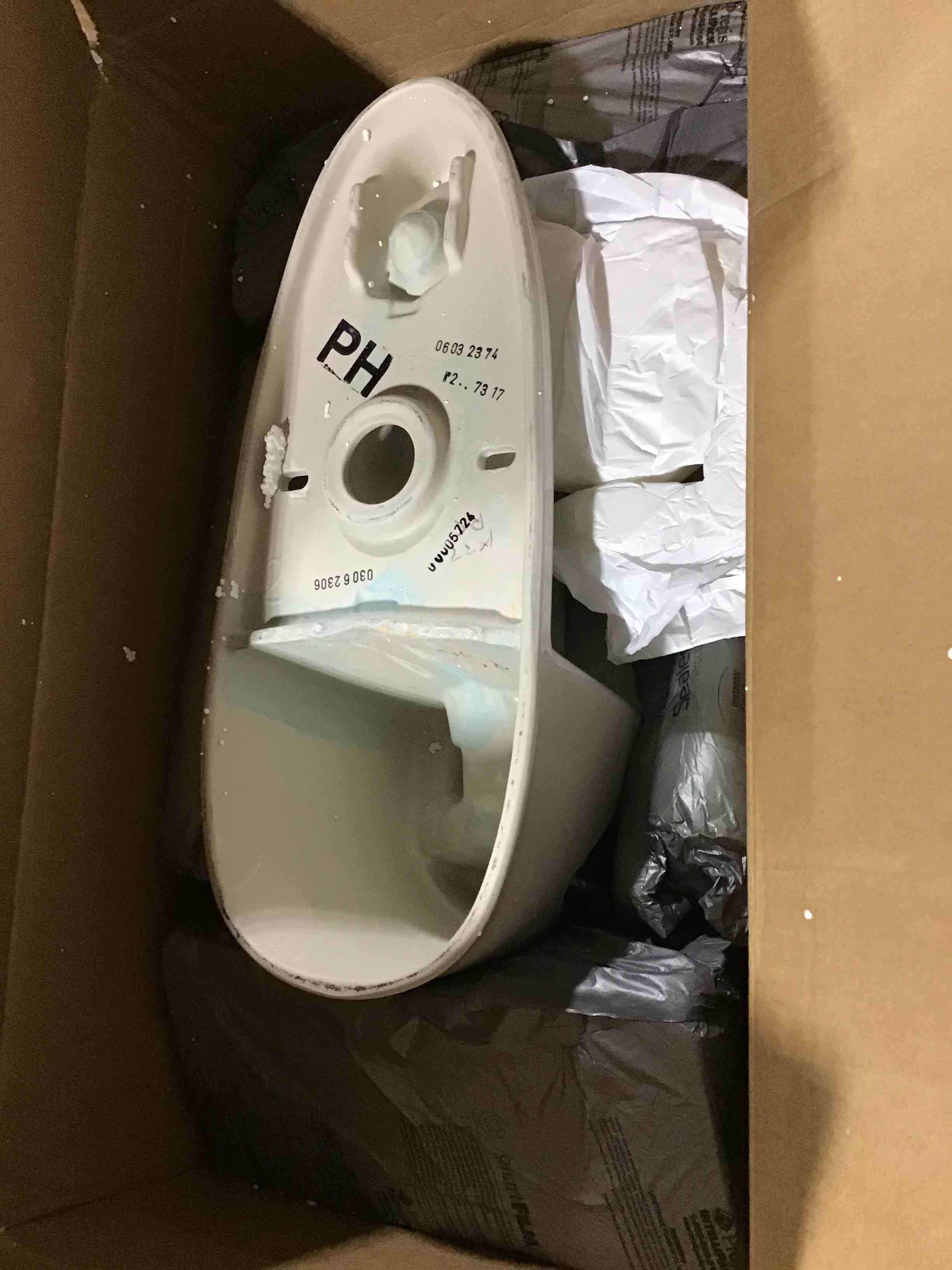 https://s3.amazonaws.com/lotting-images-prod/bidfta/ORG5437122_1699980826349.jpeg