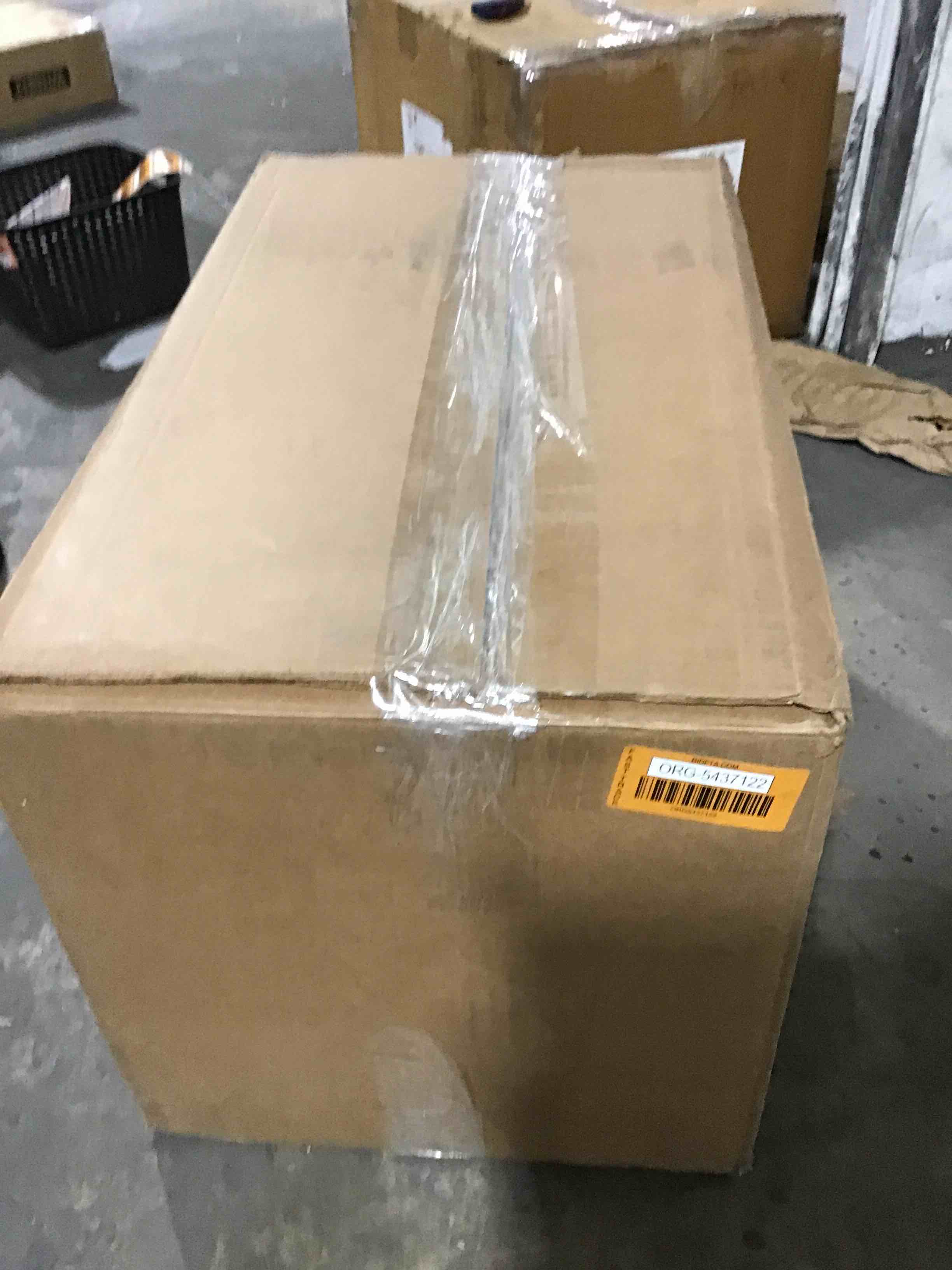 https://s3.amazonaws.com/lotting-images-prod/bidfta/ORG5437122_1699983296422.jpeg