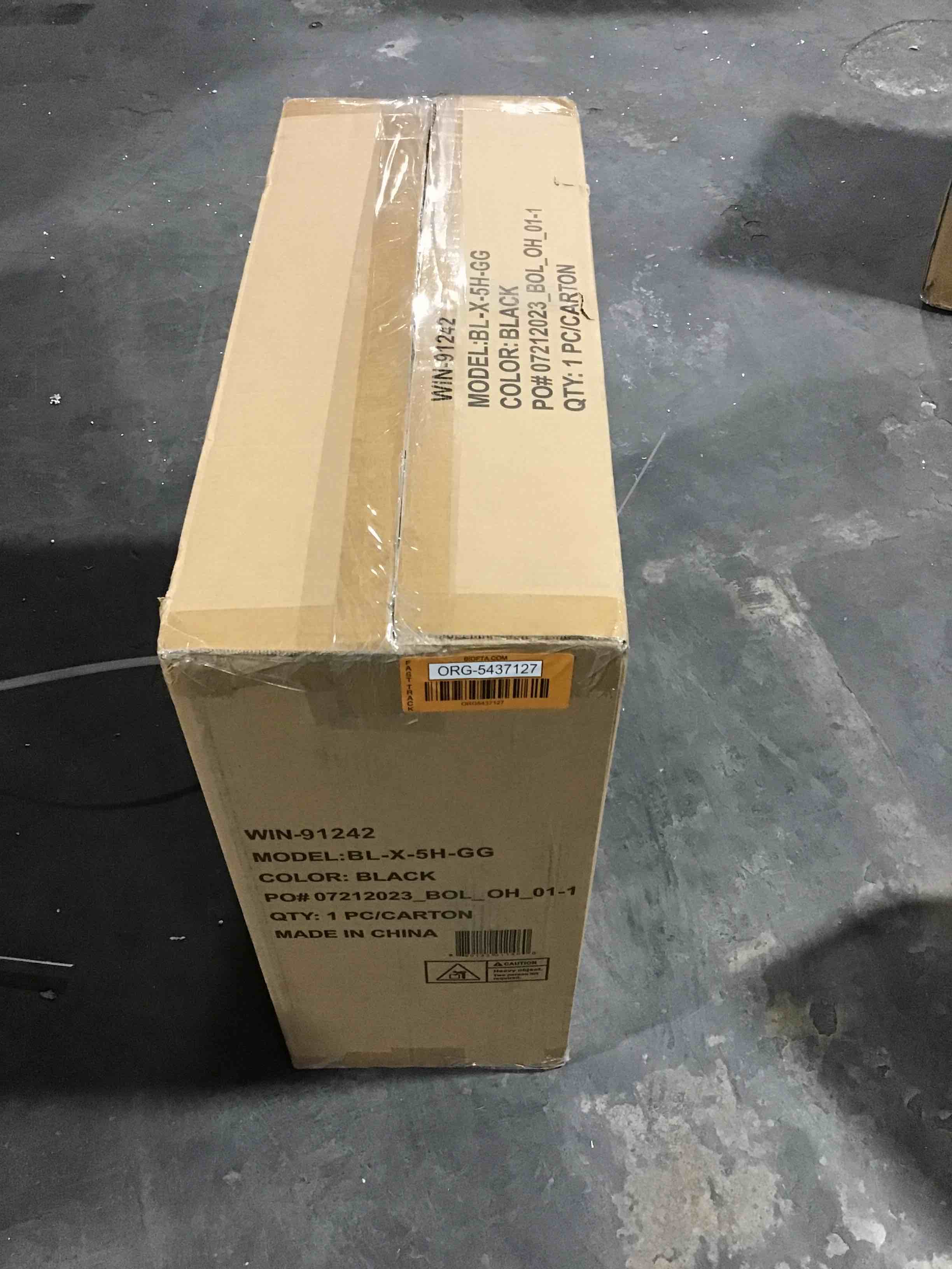 https://s3.amazonaws.com/lotting-images-prod/bidfta/ORG5437127_1699985615407.jpeg