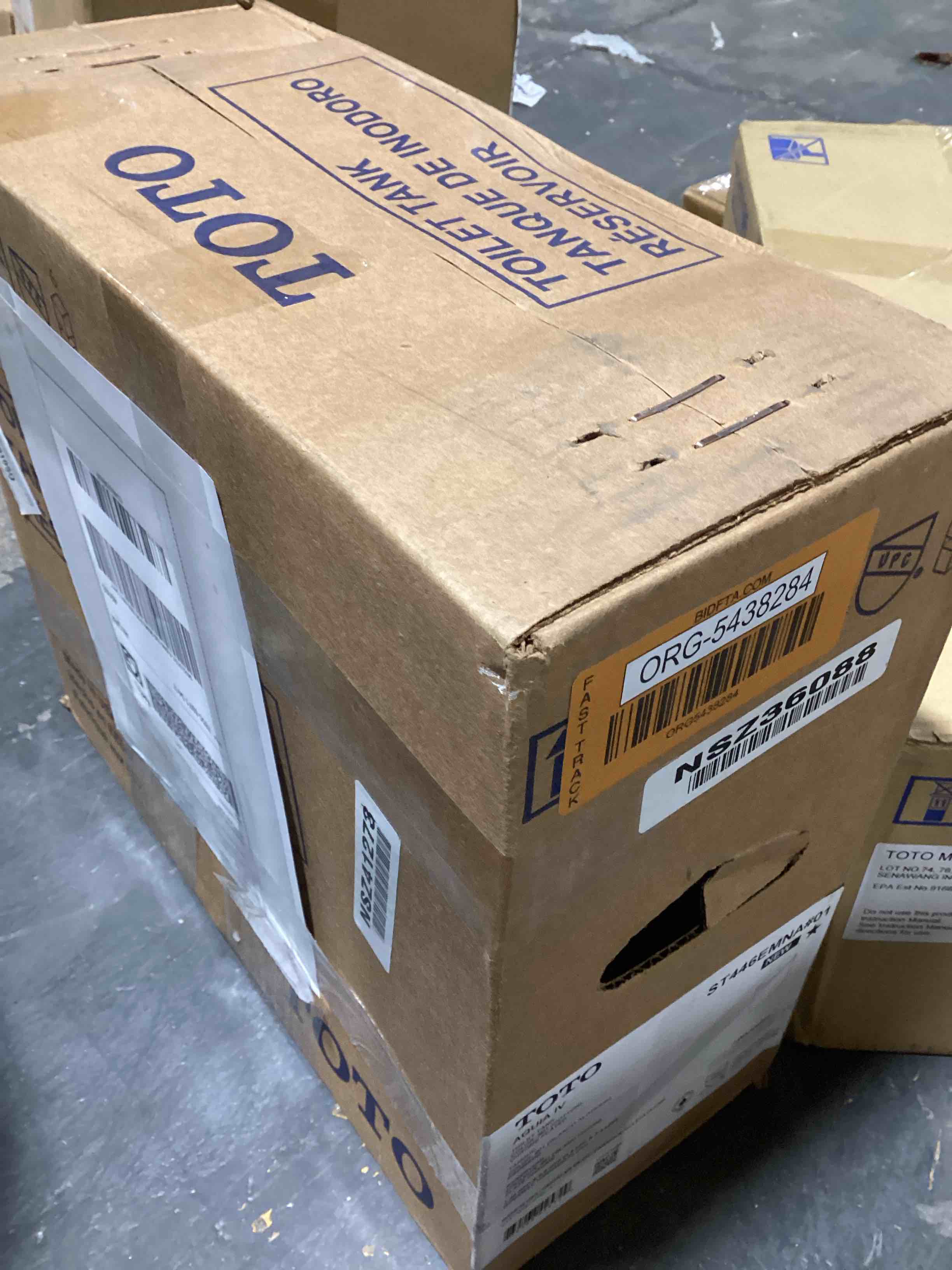 https://s3.amazonaws.com/lotting-images-prod/bidfta/ORG5438284_1698951397537.jpeg