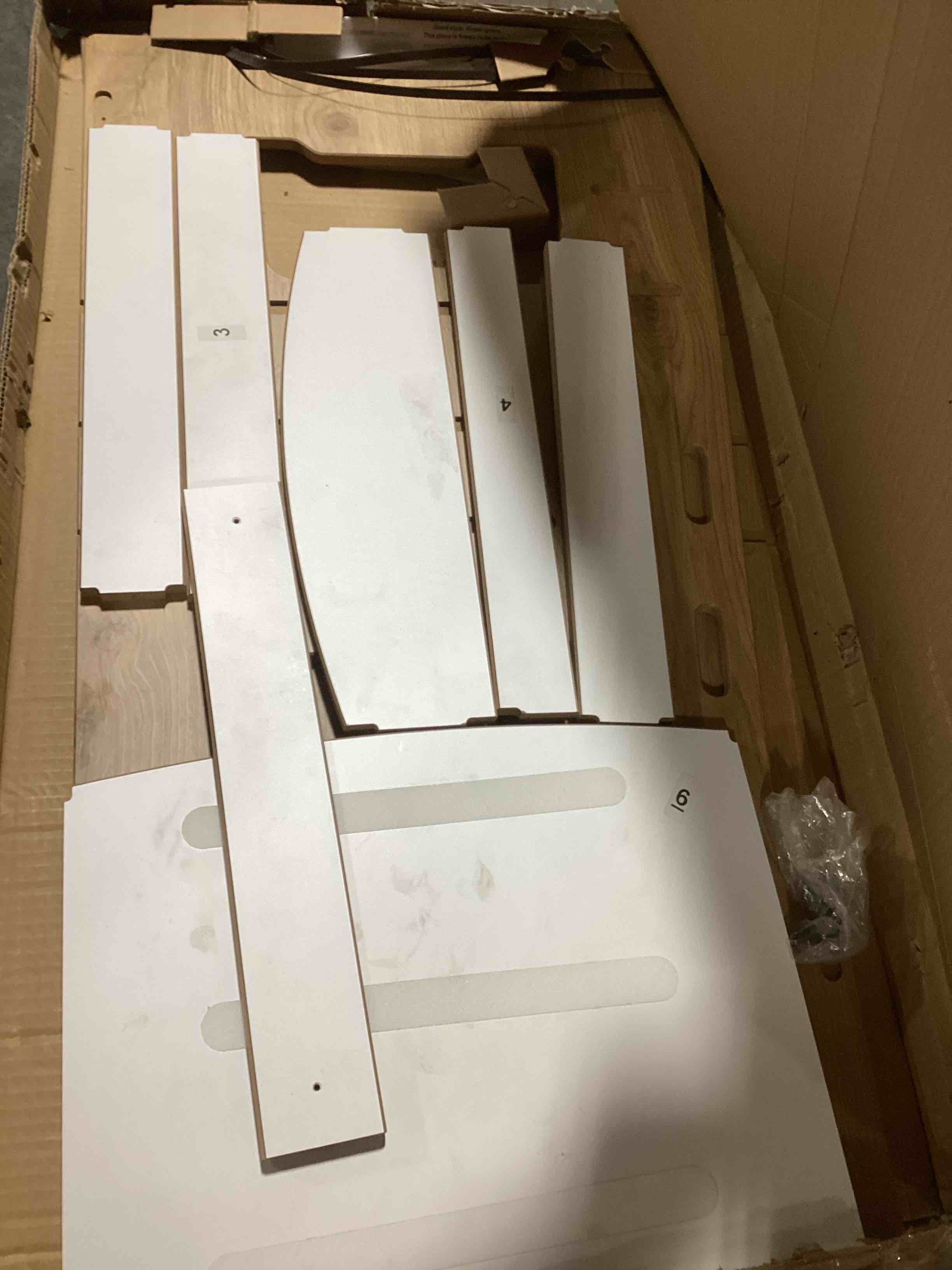 https://s3.amazonaws.com/lotting-images-prod/bidfta/ORG5438943_1700581162457.jpeg